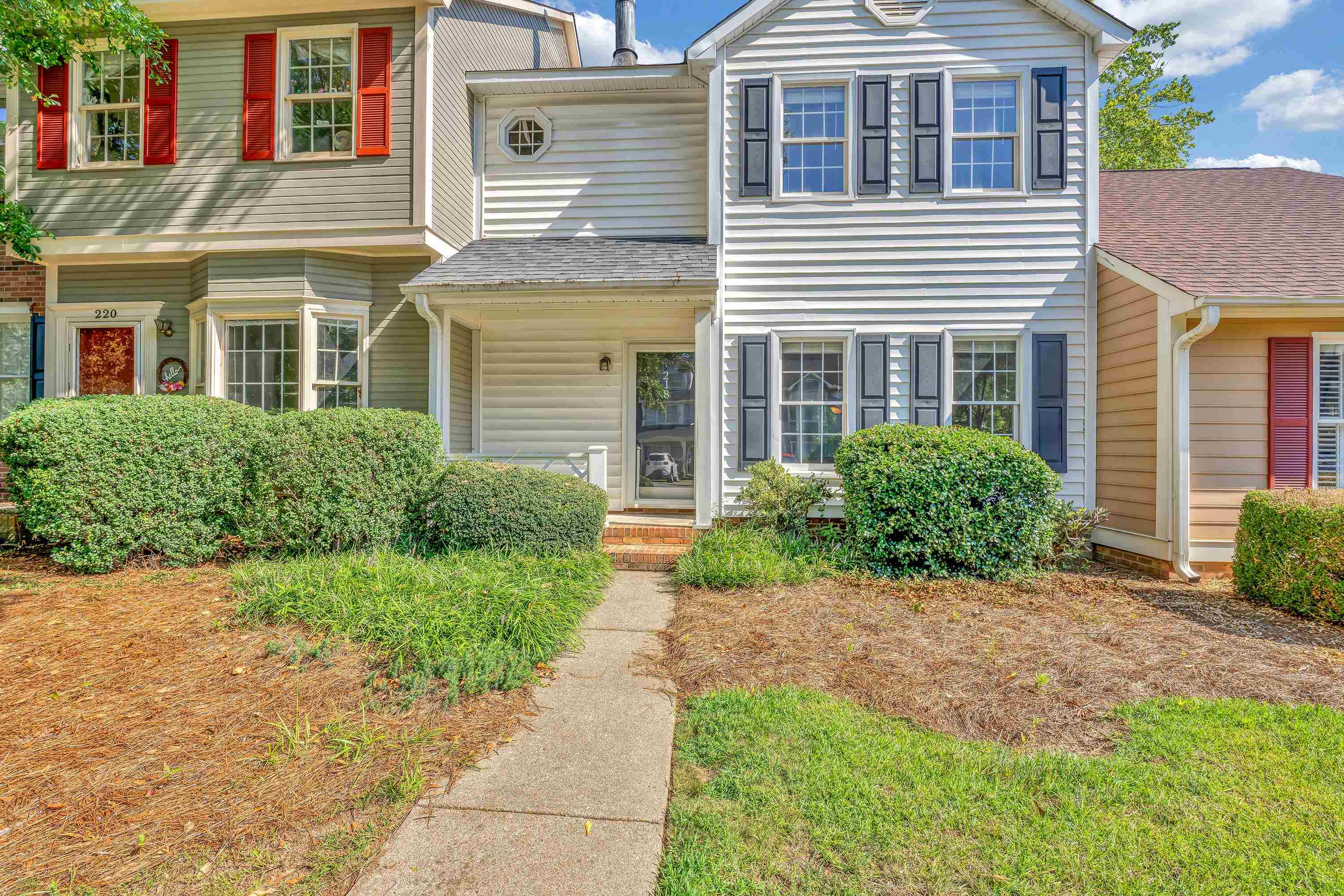 218 Woodburn Club Lane — photo