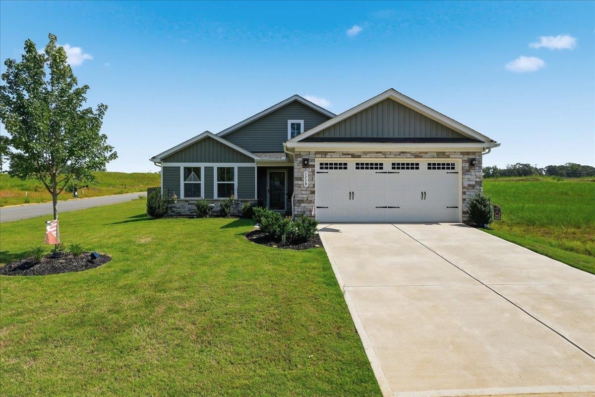 1119 Chartwell Circle — photo