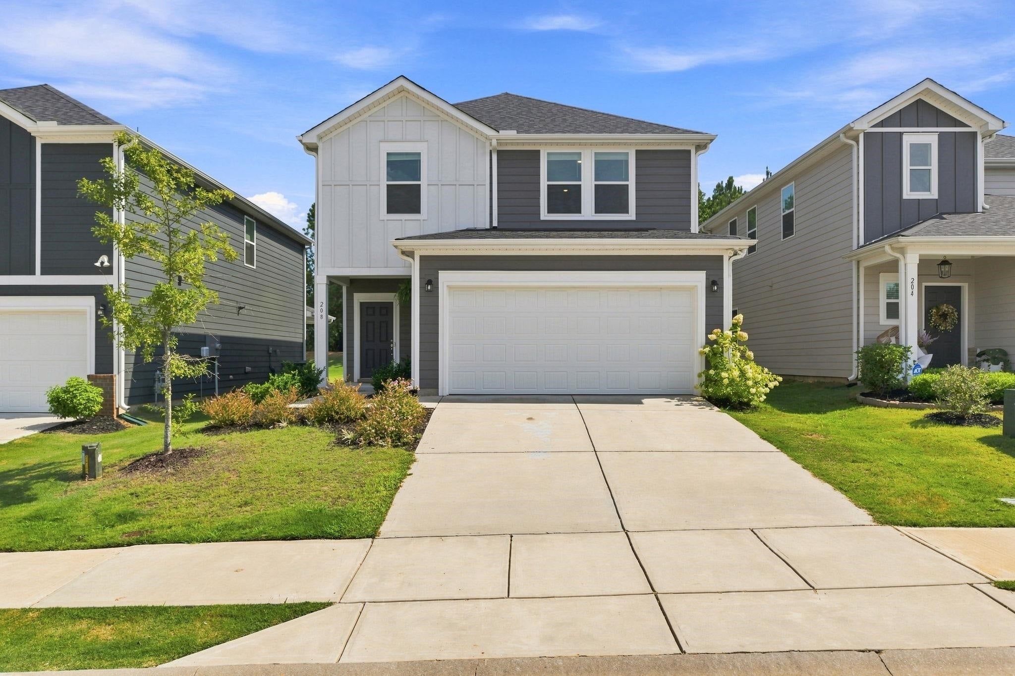 208 Lanyard Drive — photo