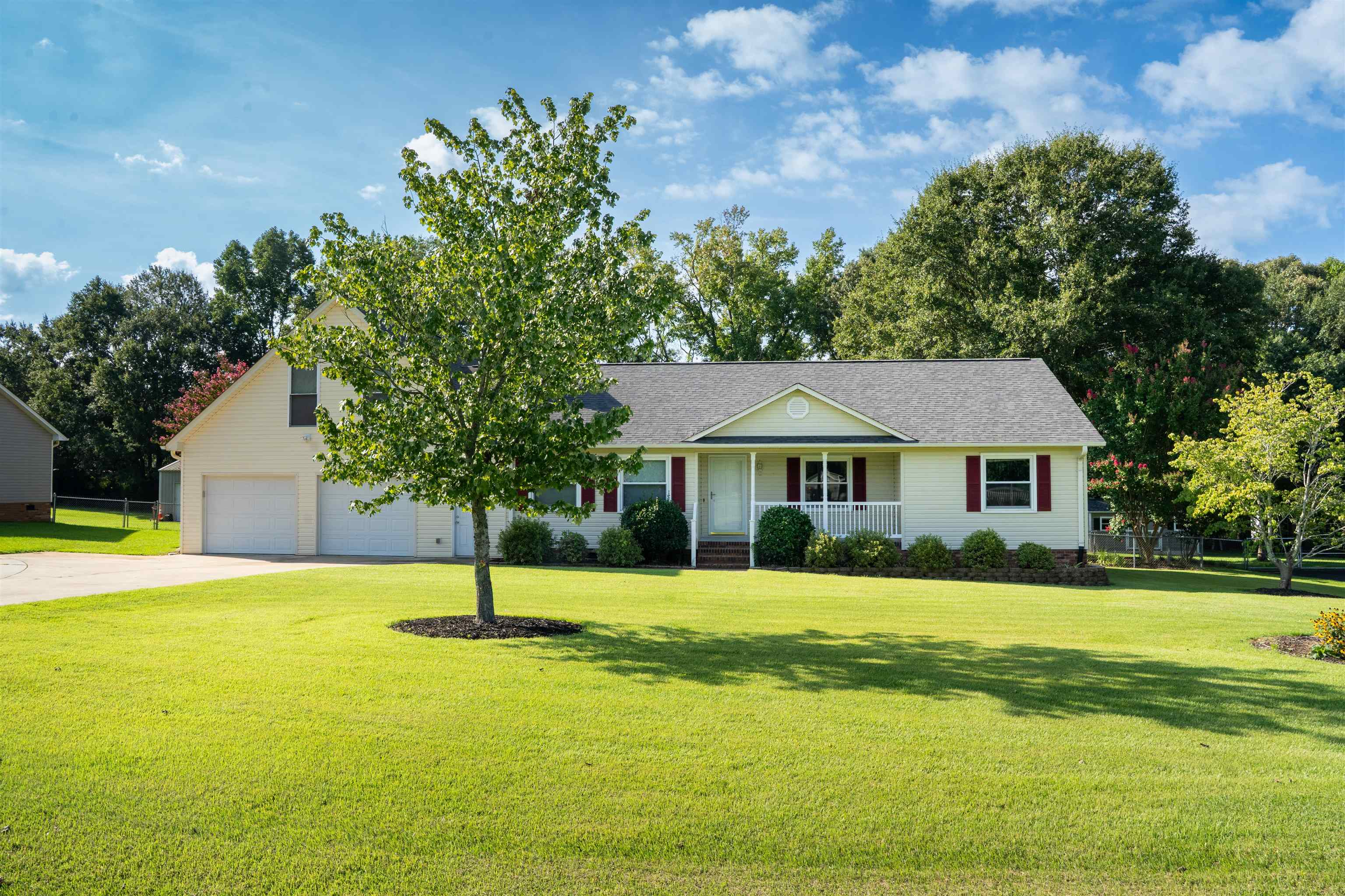 145 Crossgate Drive — photo