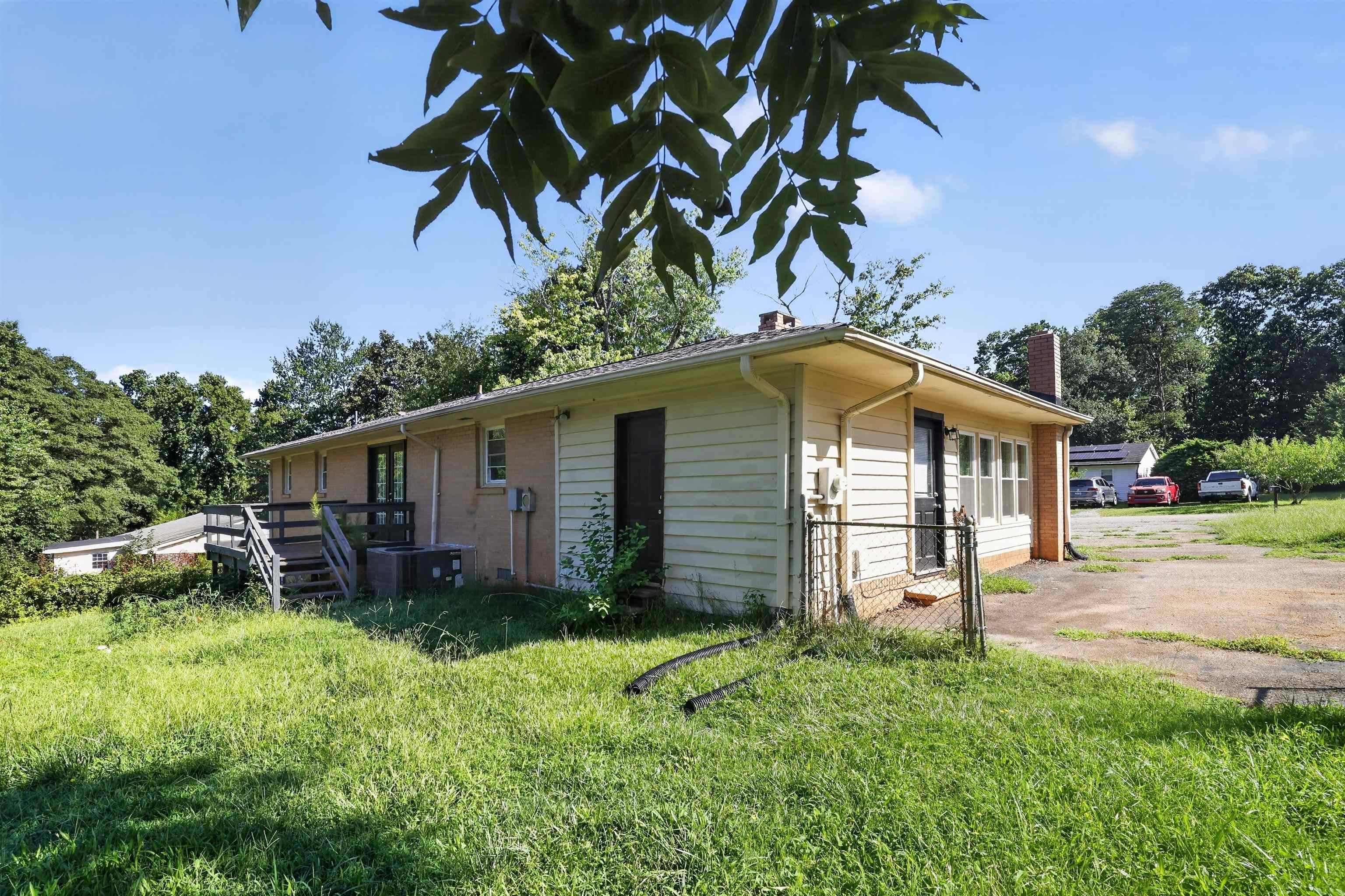 161 Floyd Heights Drive — photo