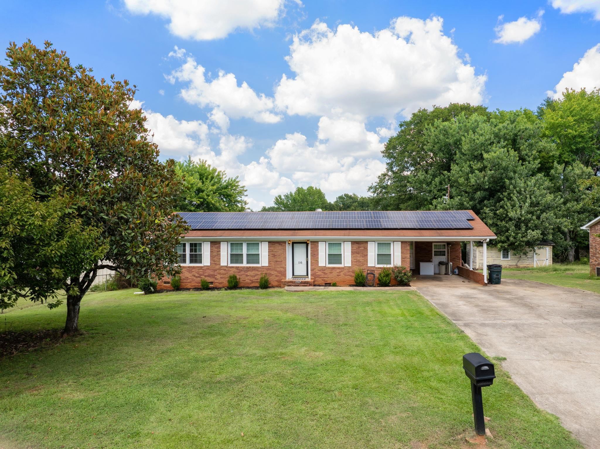 116 Bristow Lane — photo