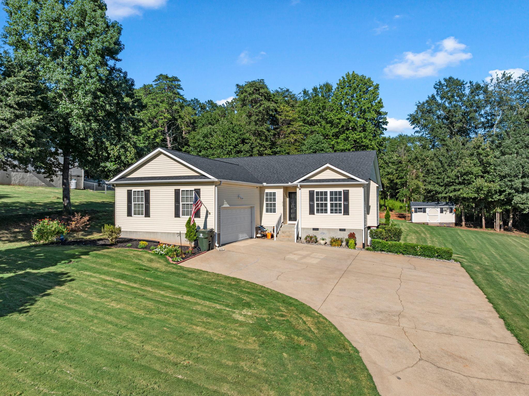 213 Anchors Away Drive — photo