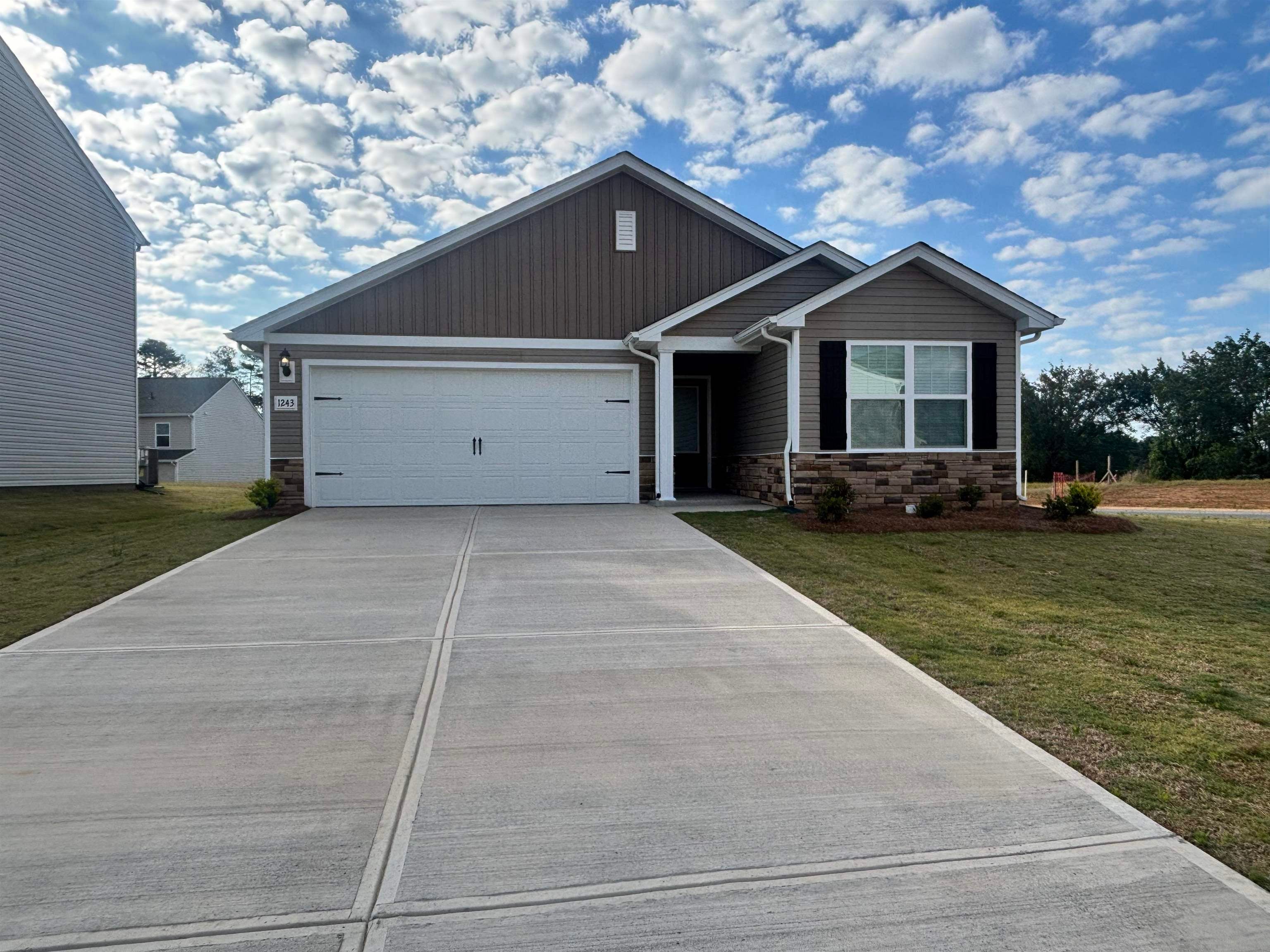 1243 Crested Iris Street — photo