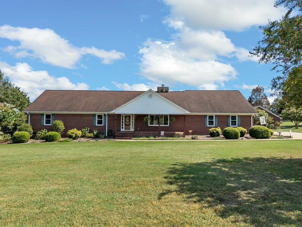 632 Circle Drive — photo