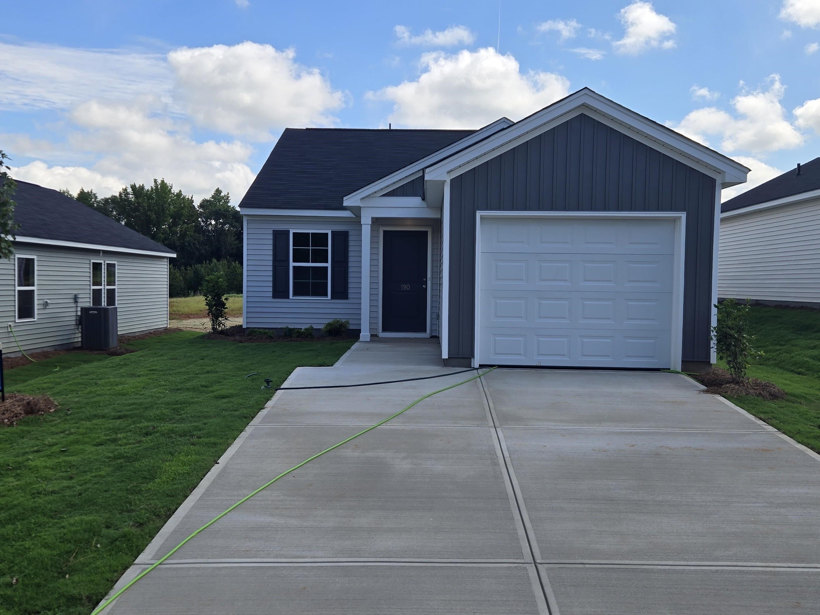 190 Cloverfield Lane Homesite 19 — photo