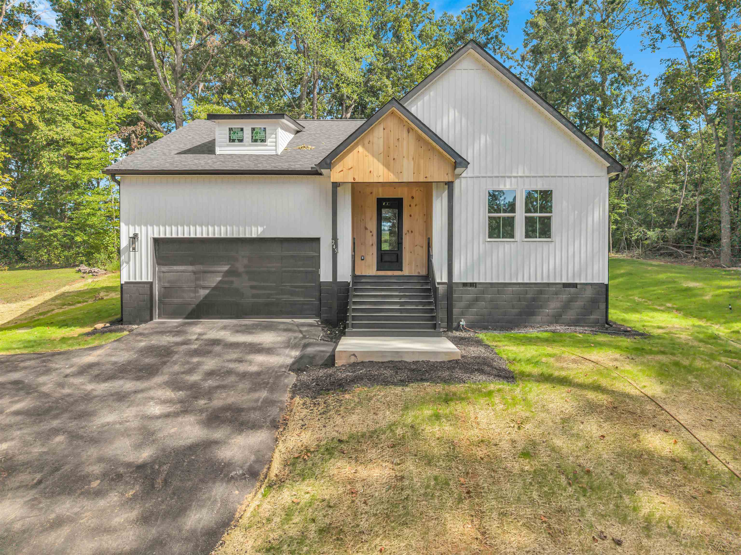 245 Tucker Road — photo