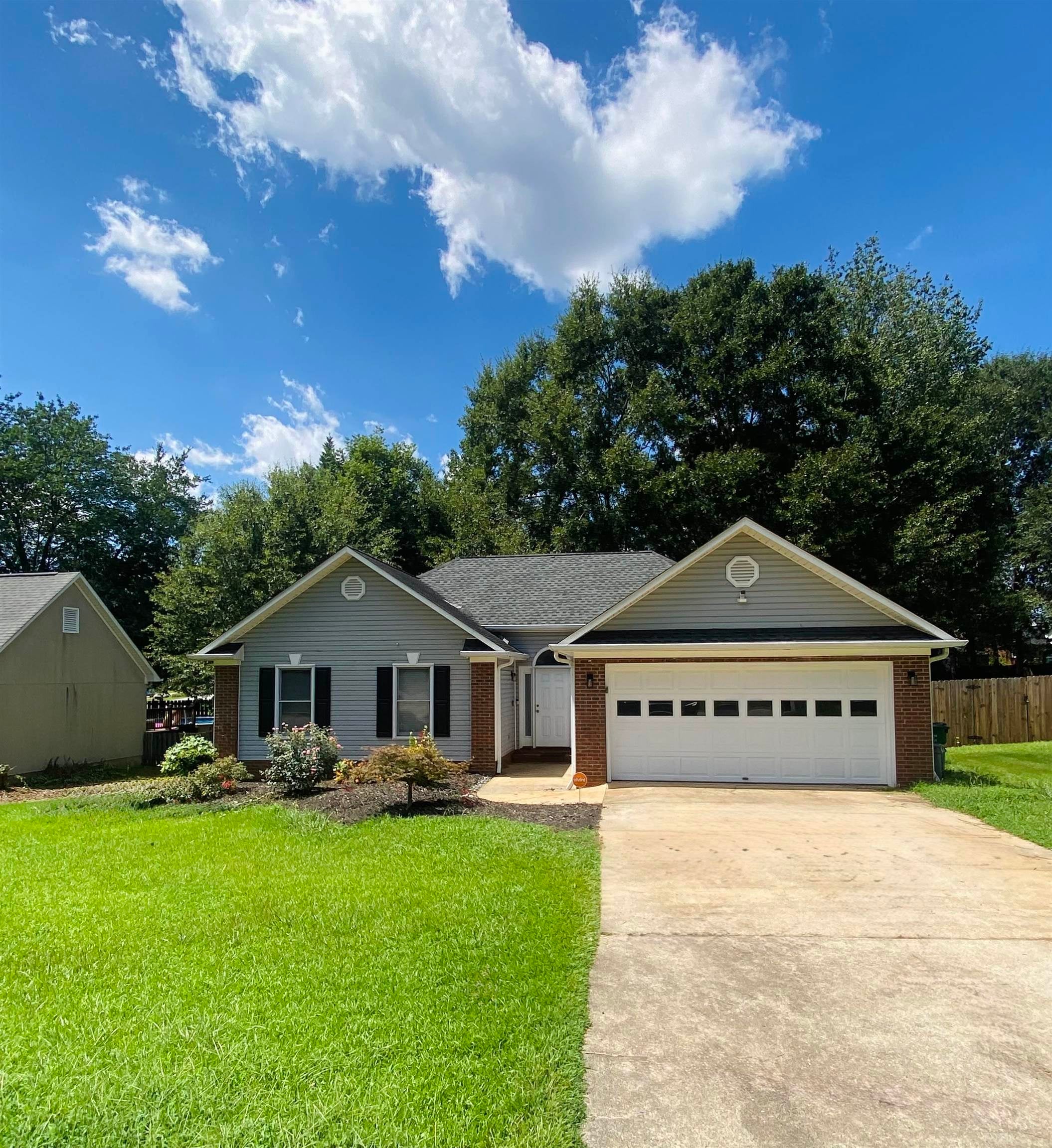 113 Riverrun Drive — photo