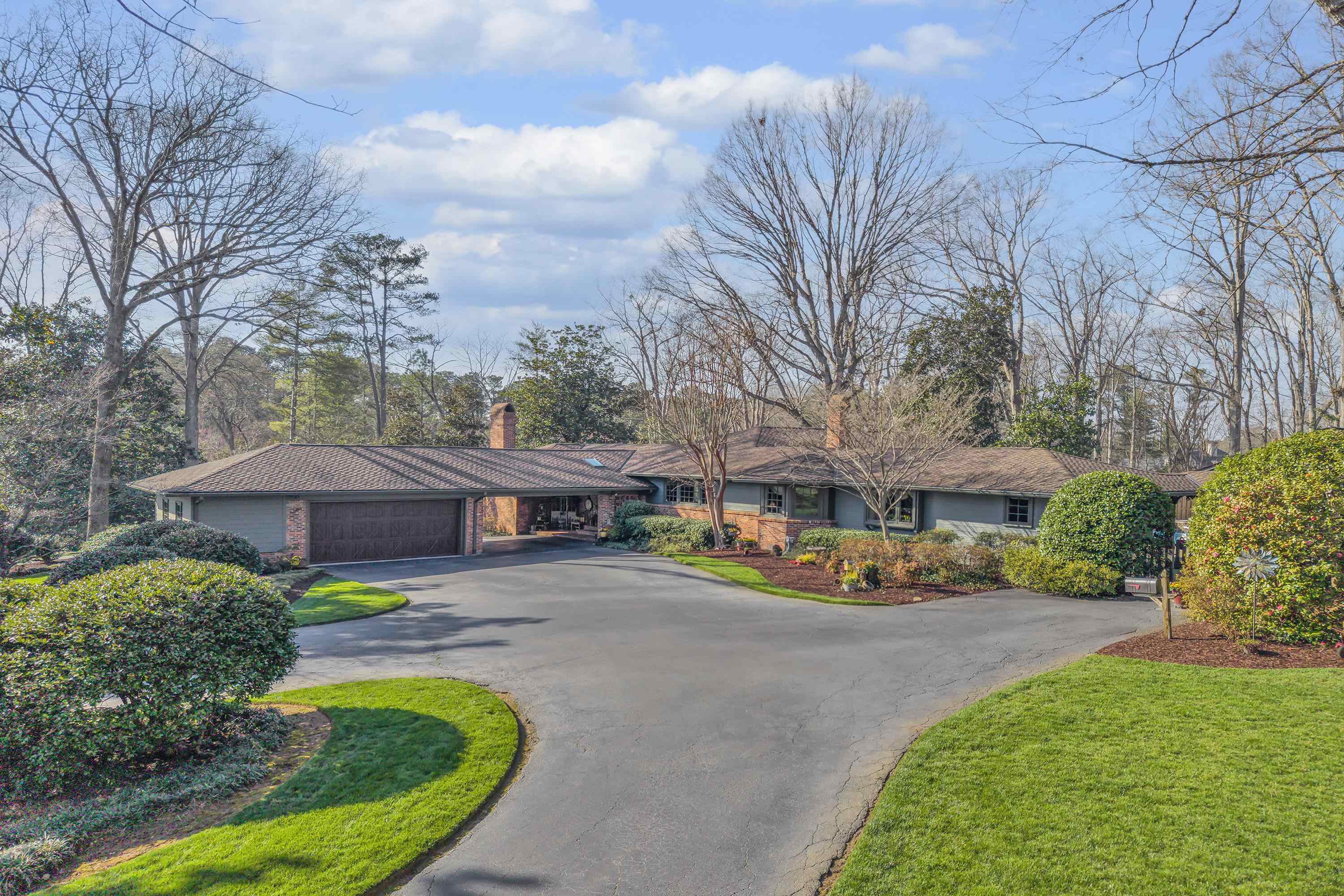 121 Montgomery Drive — photo