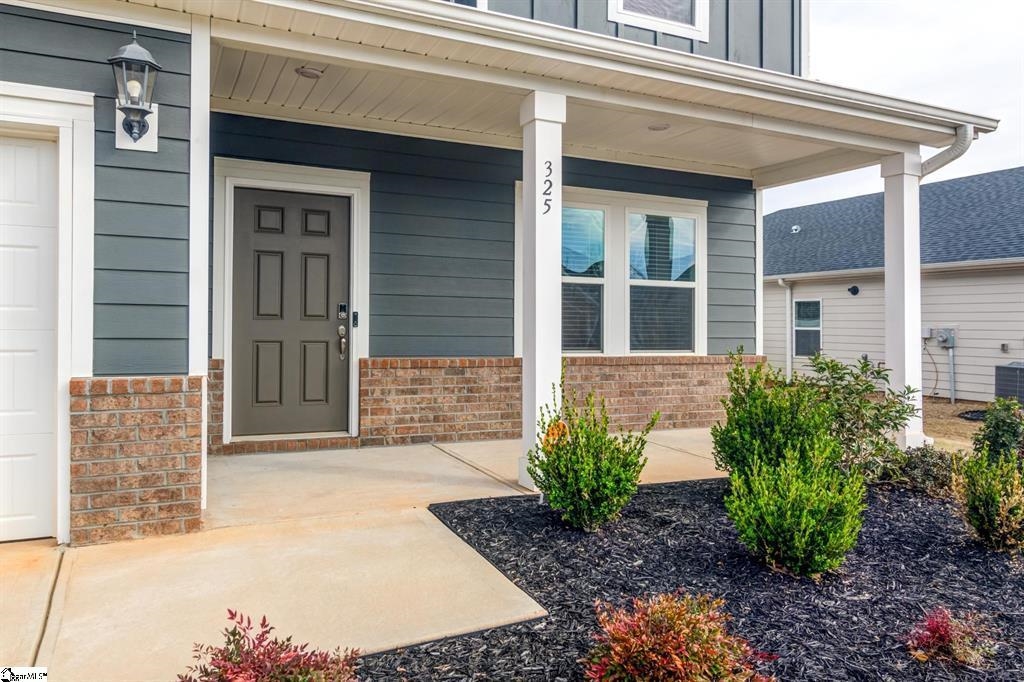 325 Roderick Lane, Greenville, SC 29605 — photo 3