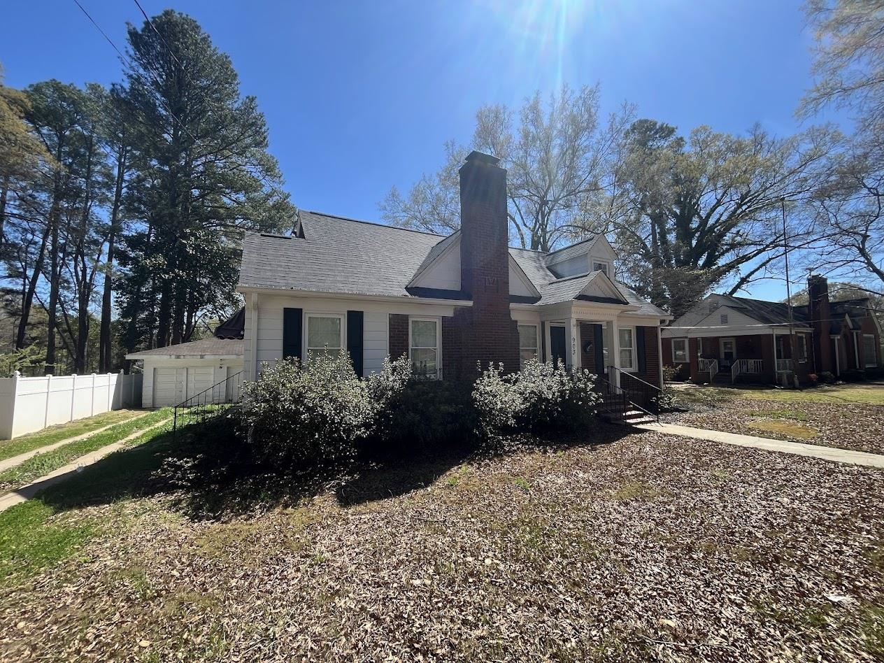 903 S Petty Street — photo