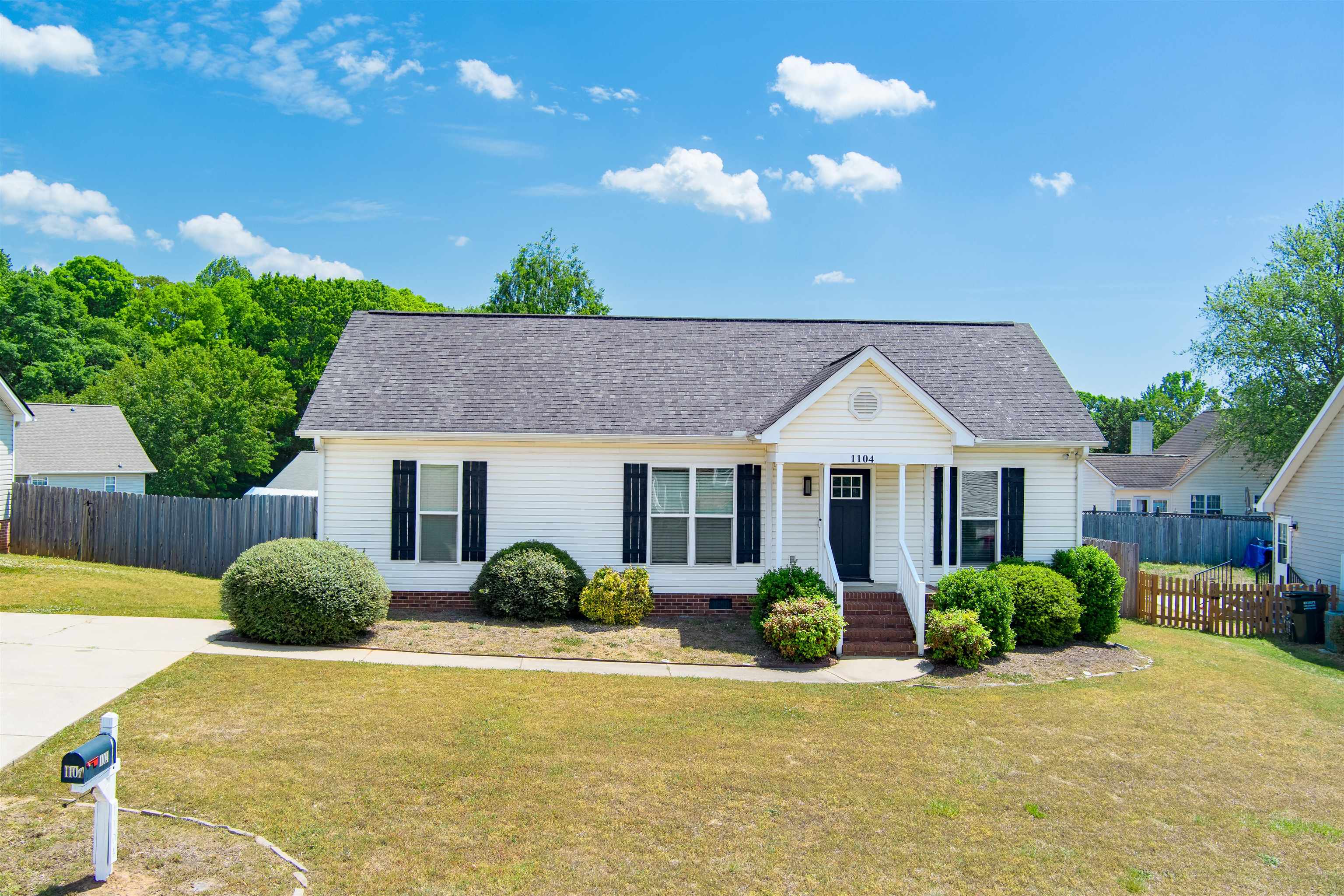1104 Dunwoody Drive — photo