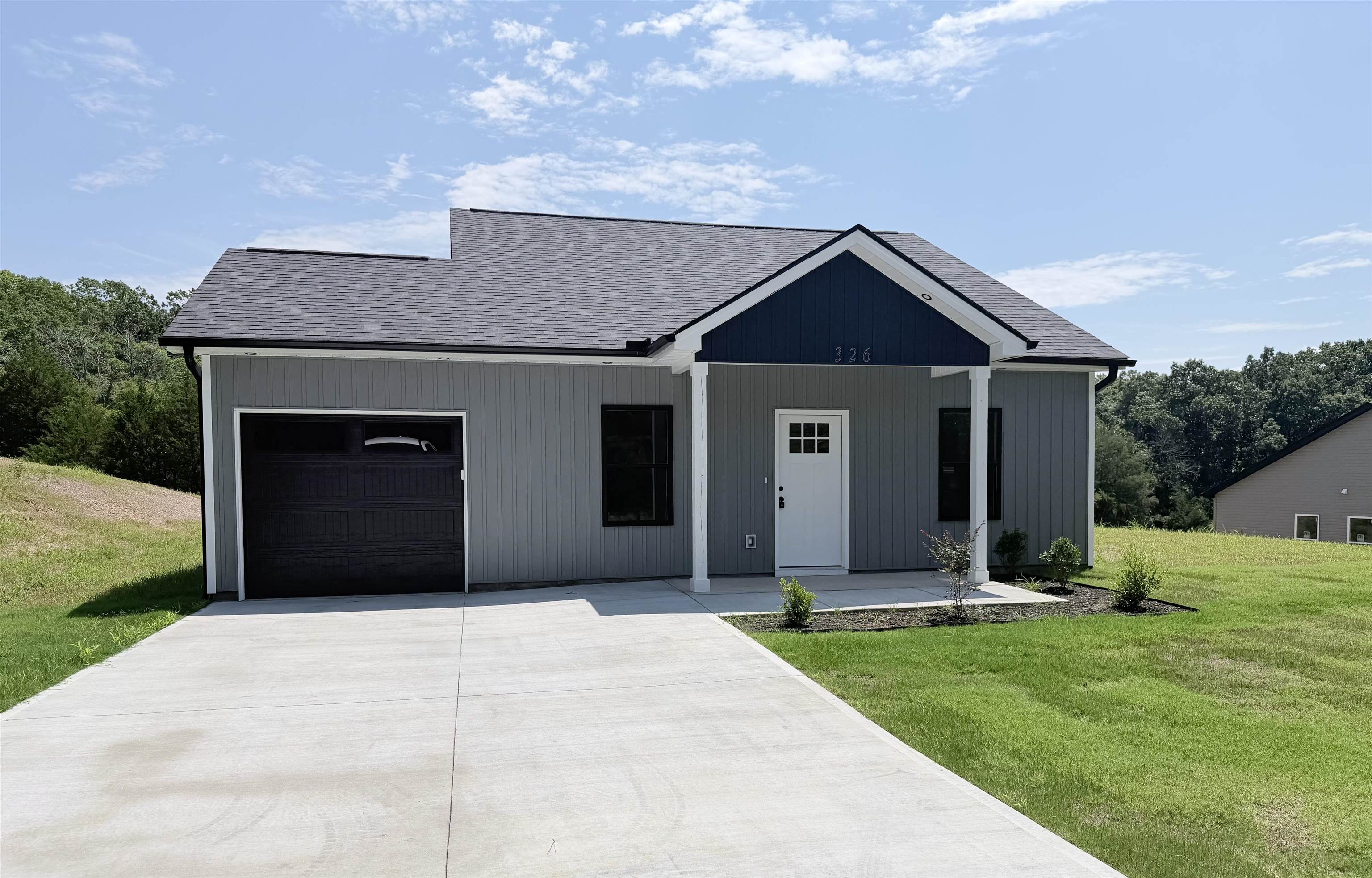 326 Minkum Road, Gaffney, SC 29340 — photo 2