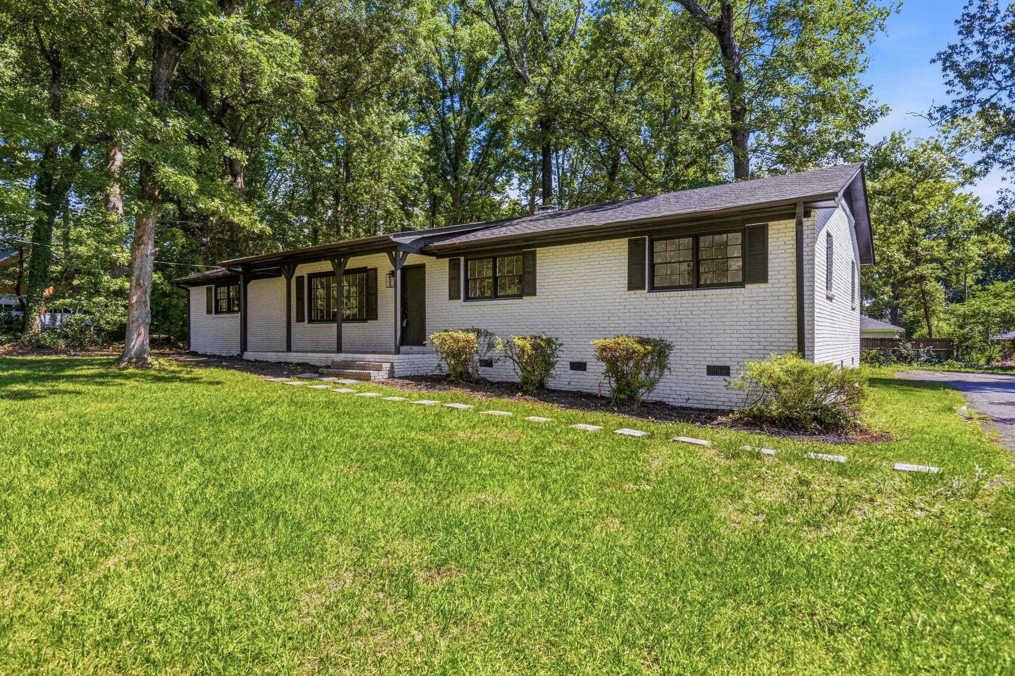 131 Ridgeway Road, Spartanburg, SC 29301 — photo 3