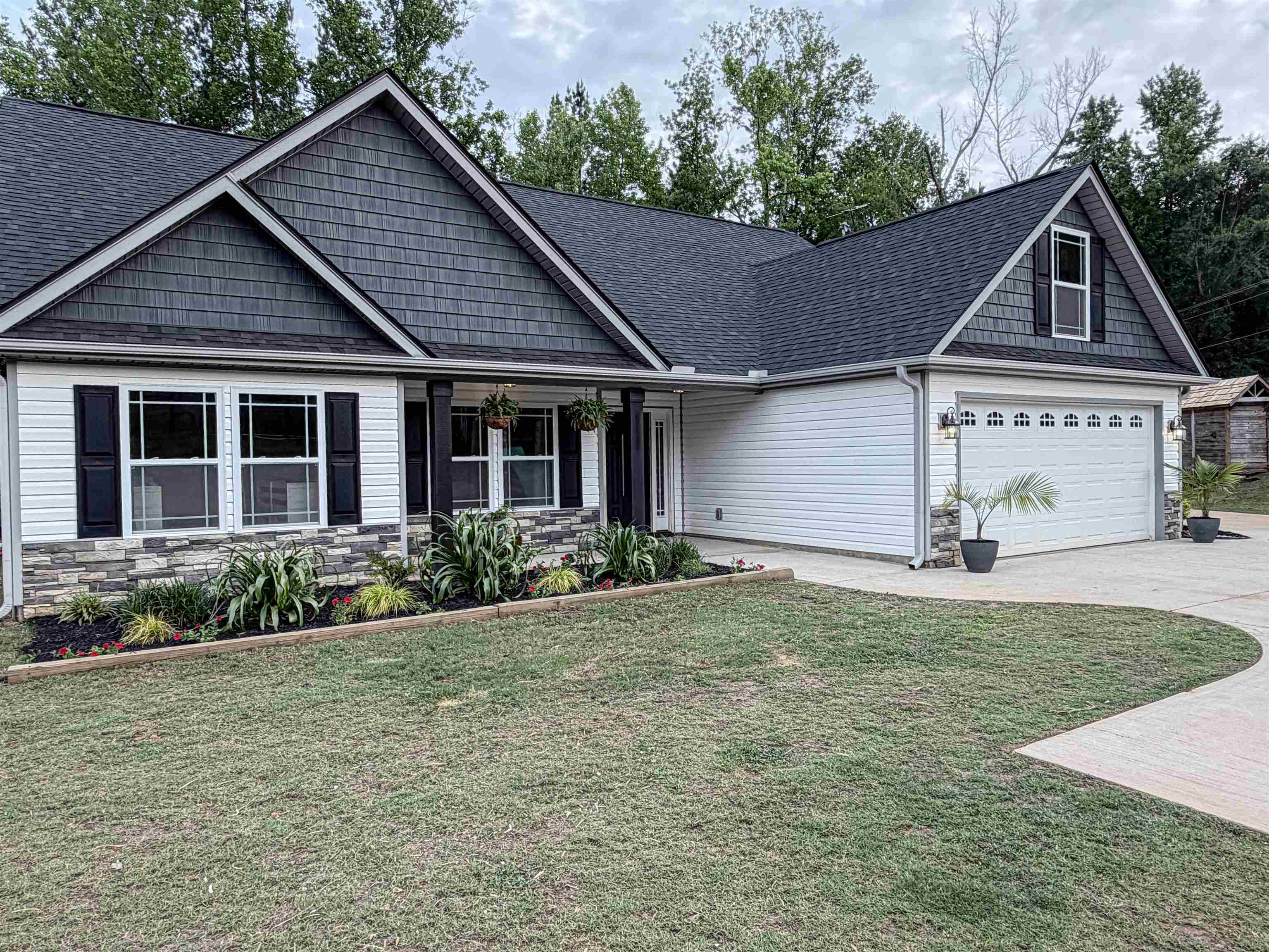 115 Fowler Road — photo