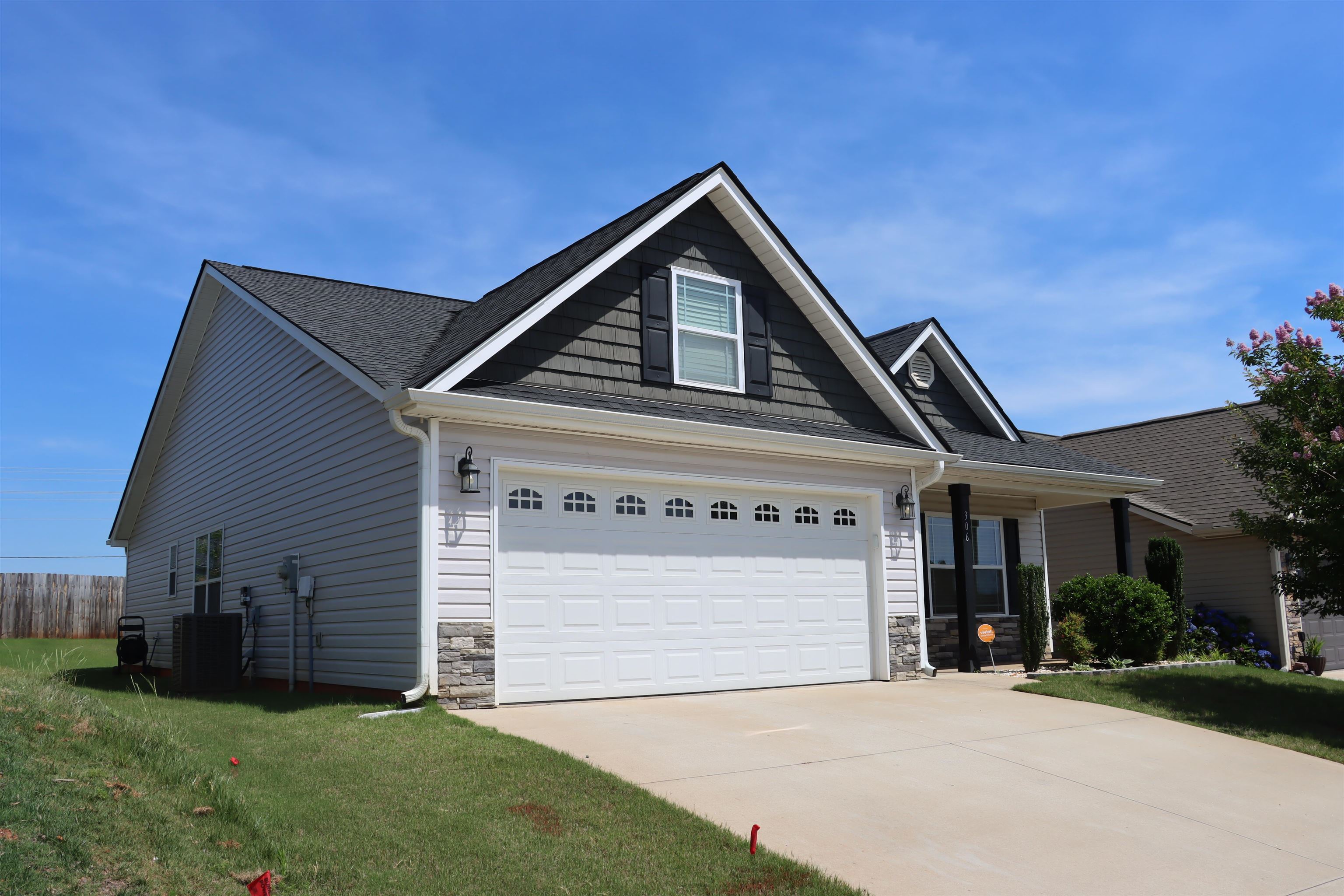 306 Highland Springs Loop, Inman, SC 29349