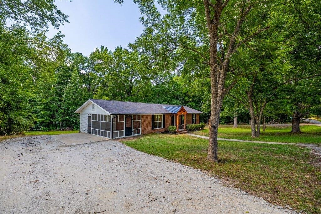139 E forest Drive, union, SC 29379 — photo 3