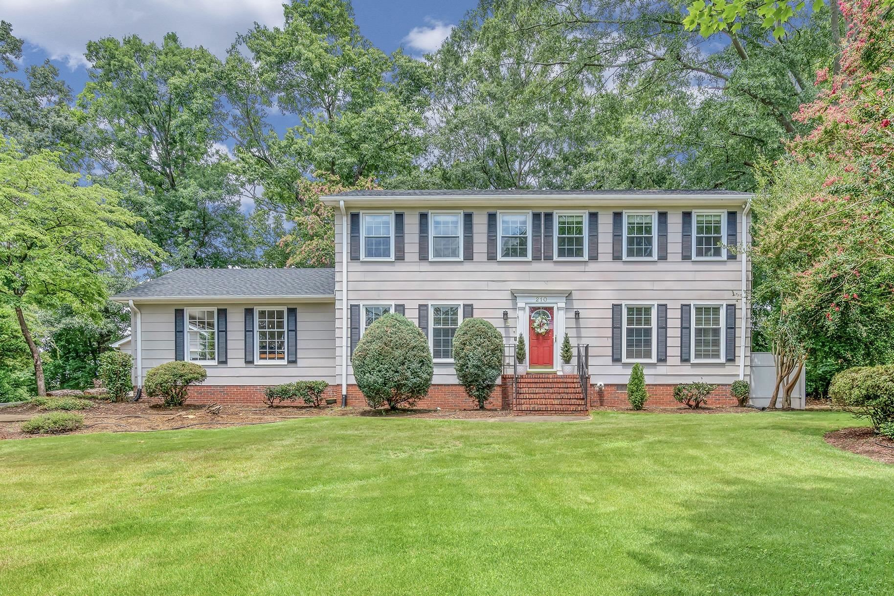 210 Heathwood Drive — photo