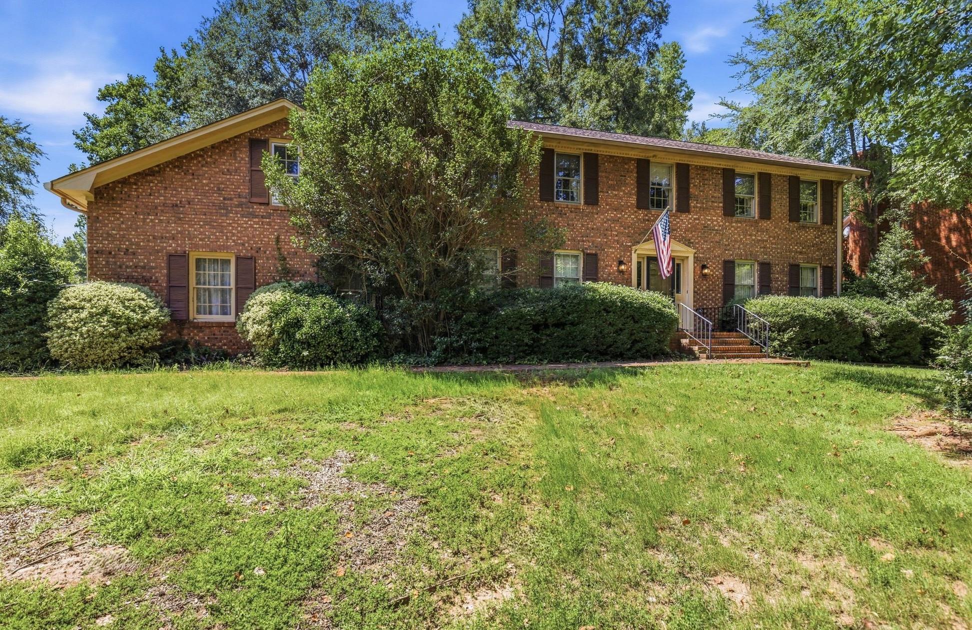 346 Round Ridge Road, Spartanburg, SC 29302