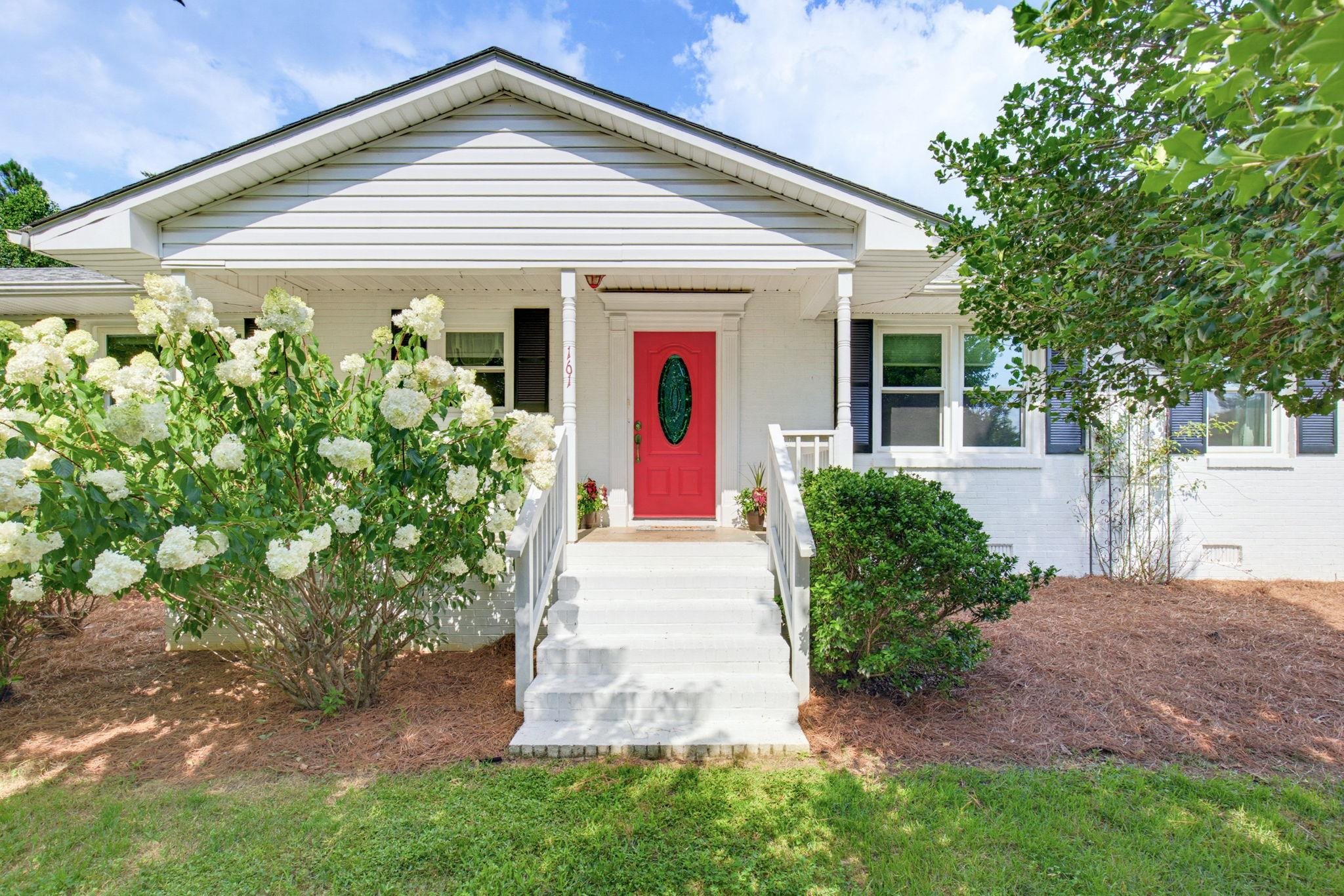 161 Caroline Drive — photo