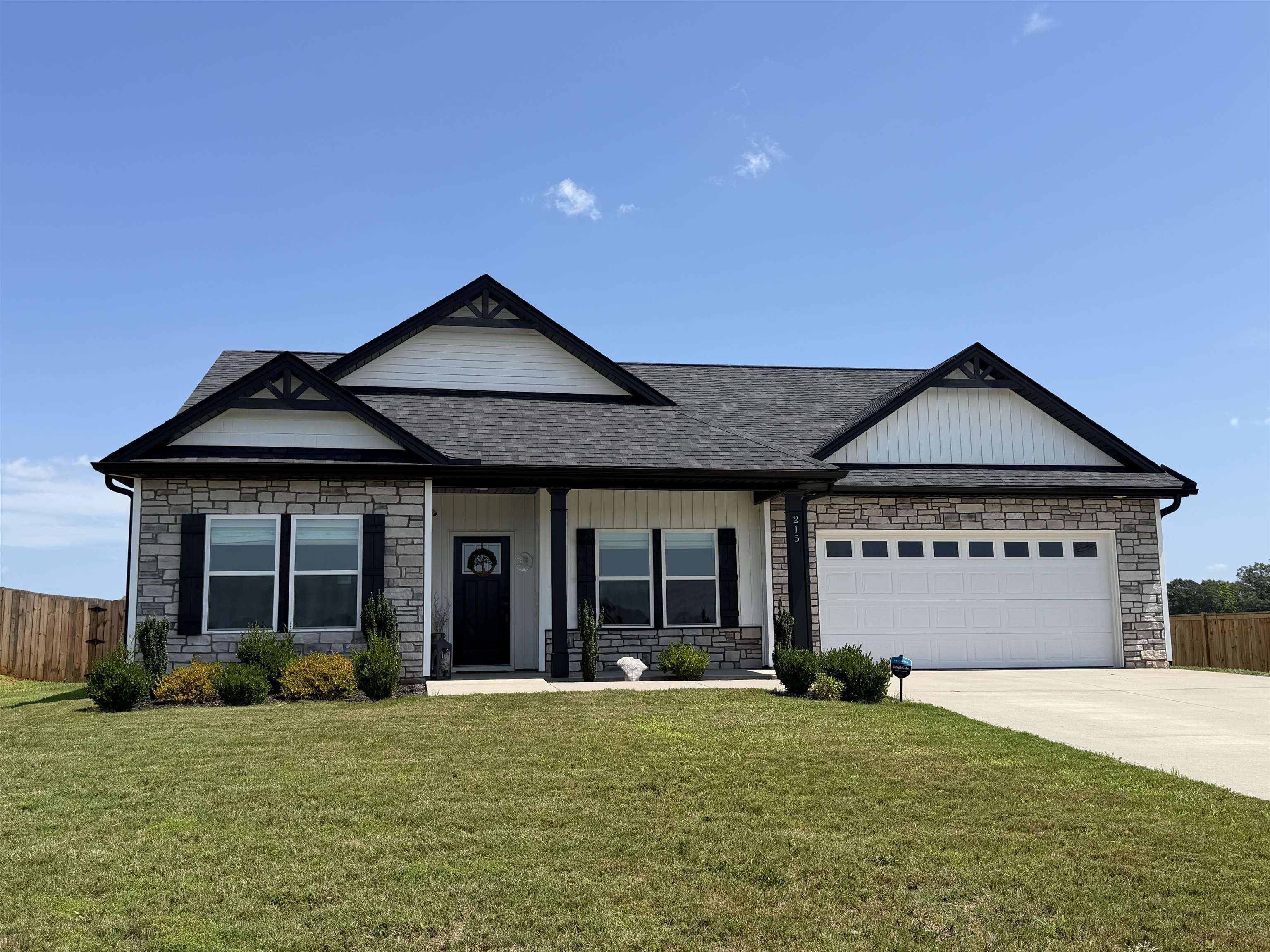 215 RC Thompson Road, Chesnee, SC 29323