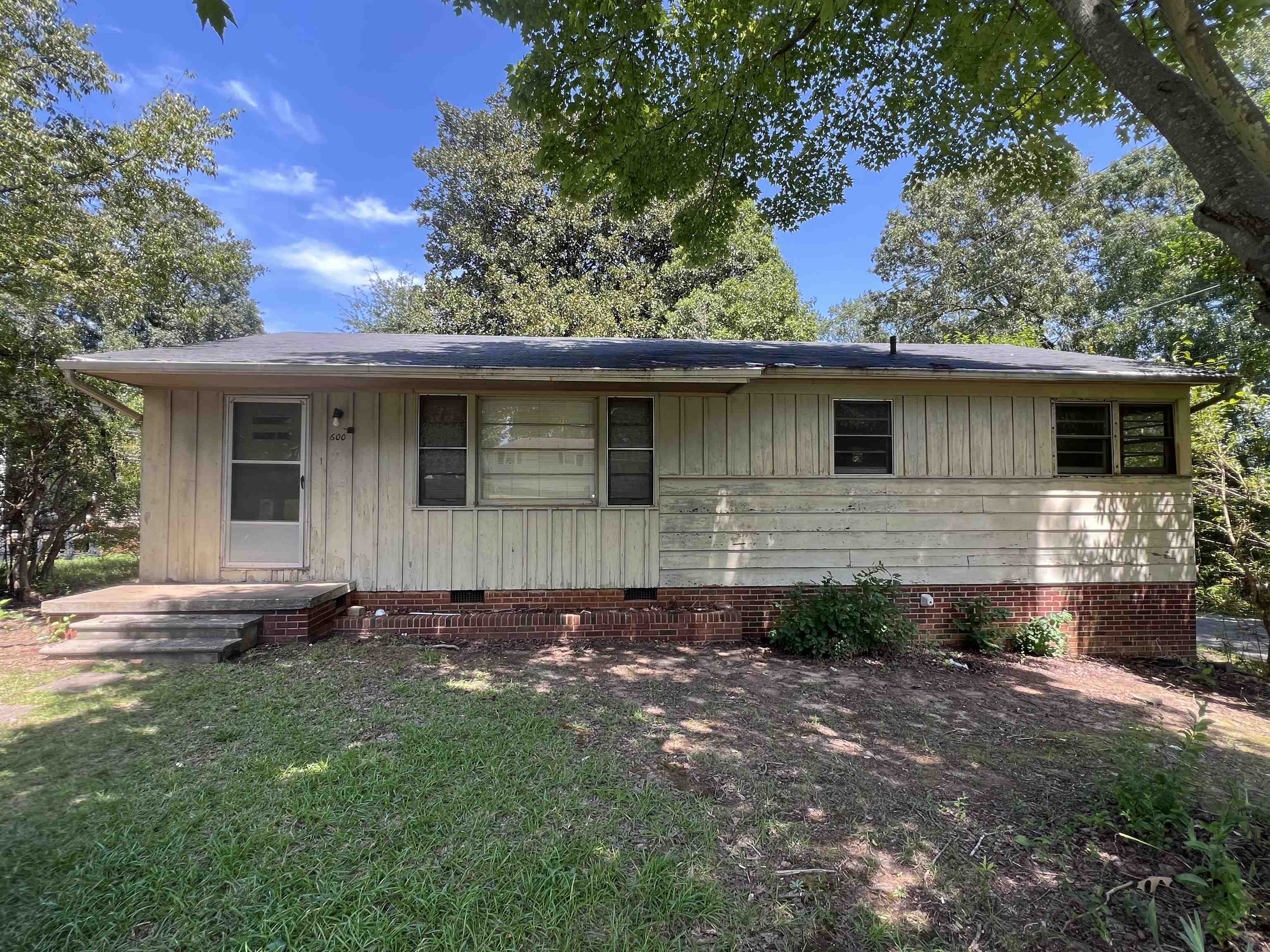 600 Greenhill Rd — photo