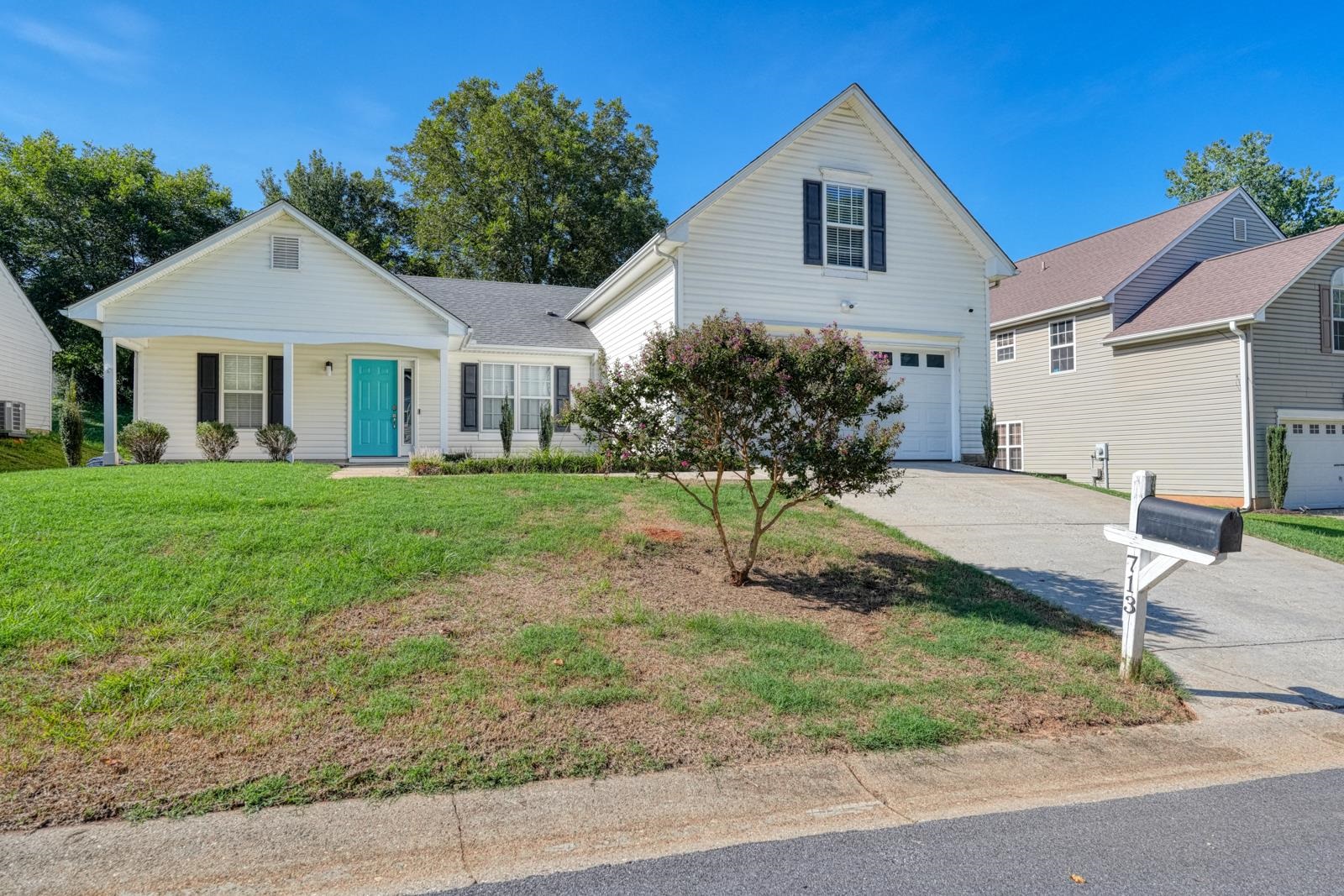 713 Bent Hollow Court — photo
