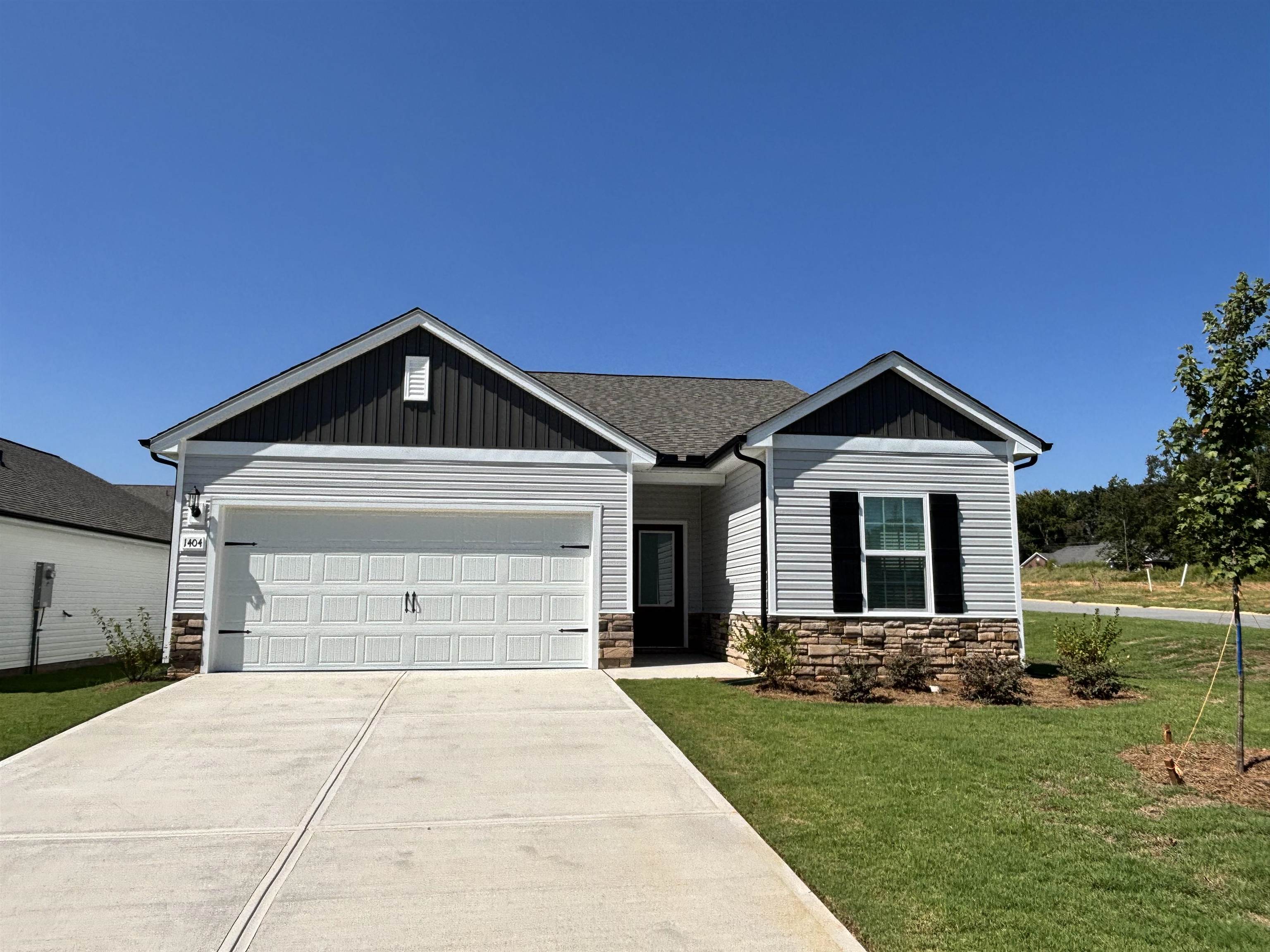 1404 Wild Indigo Way — photo