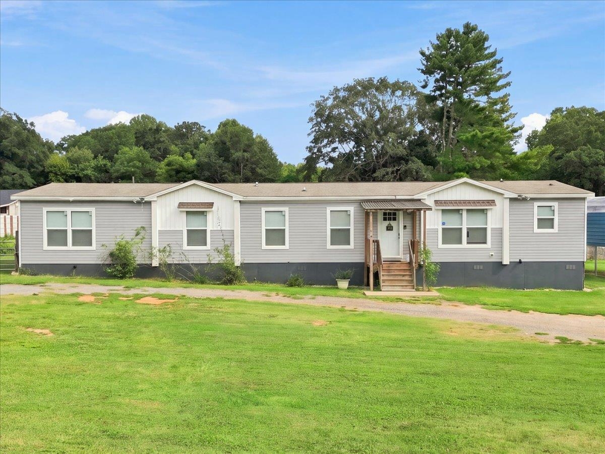717 Campground Road — photo