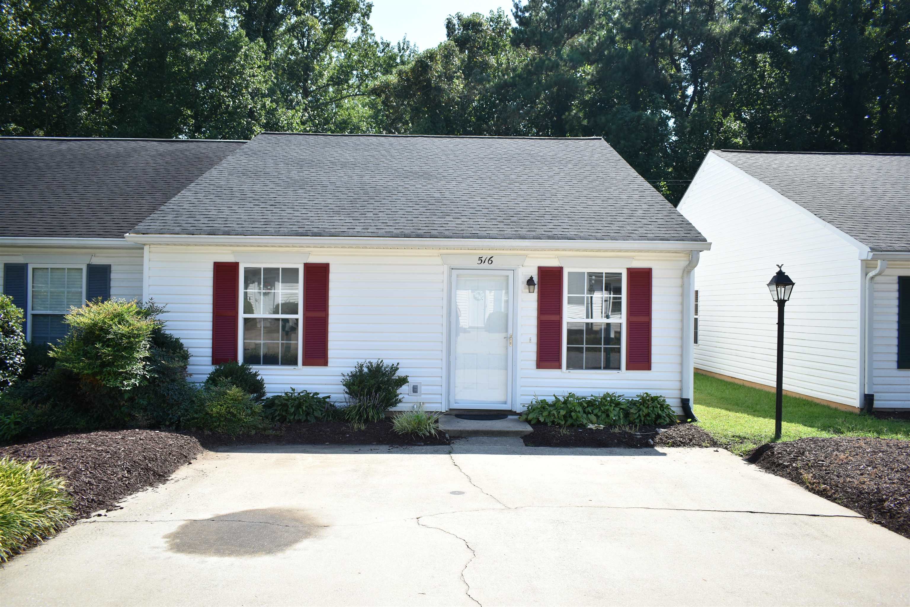 516 Campsen Villa Ct — photo