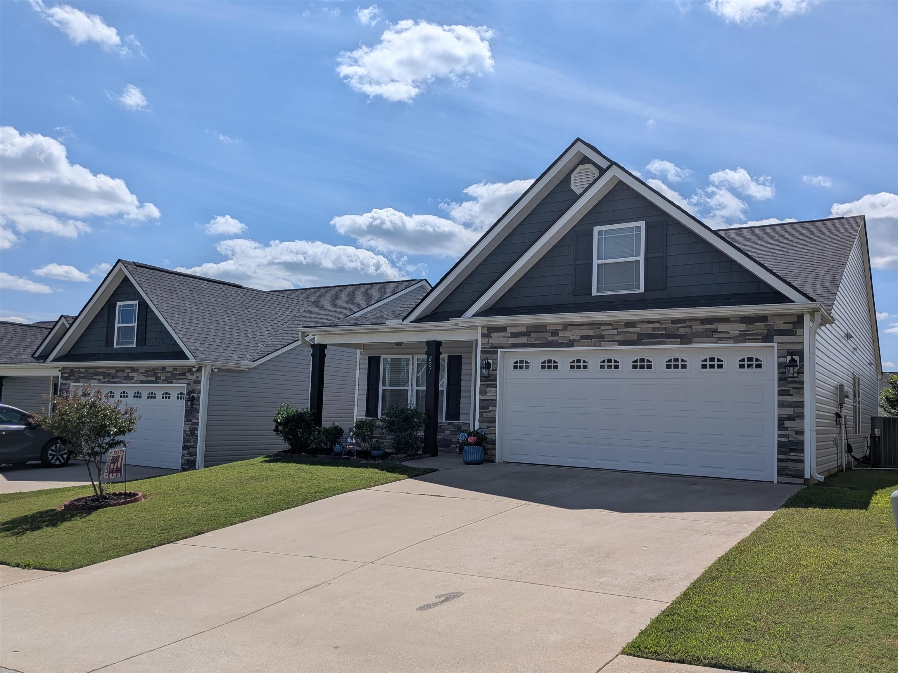 821 Alley Ridge Drive — photo
