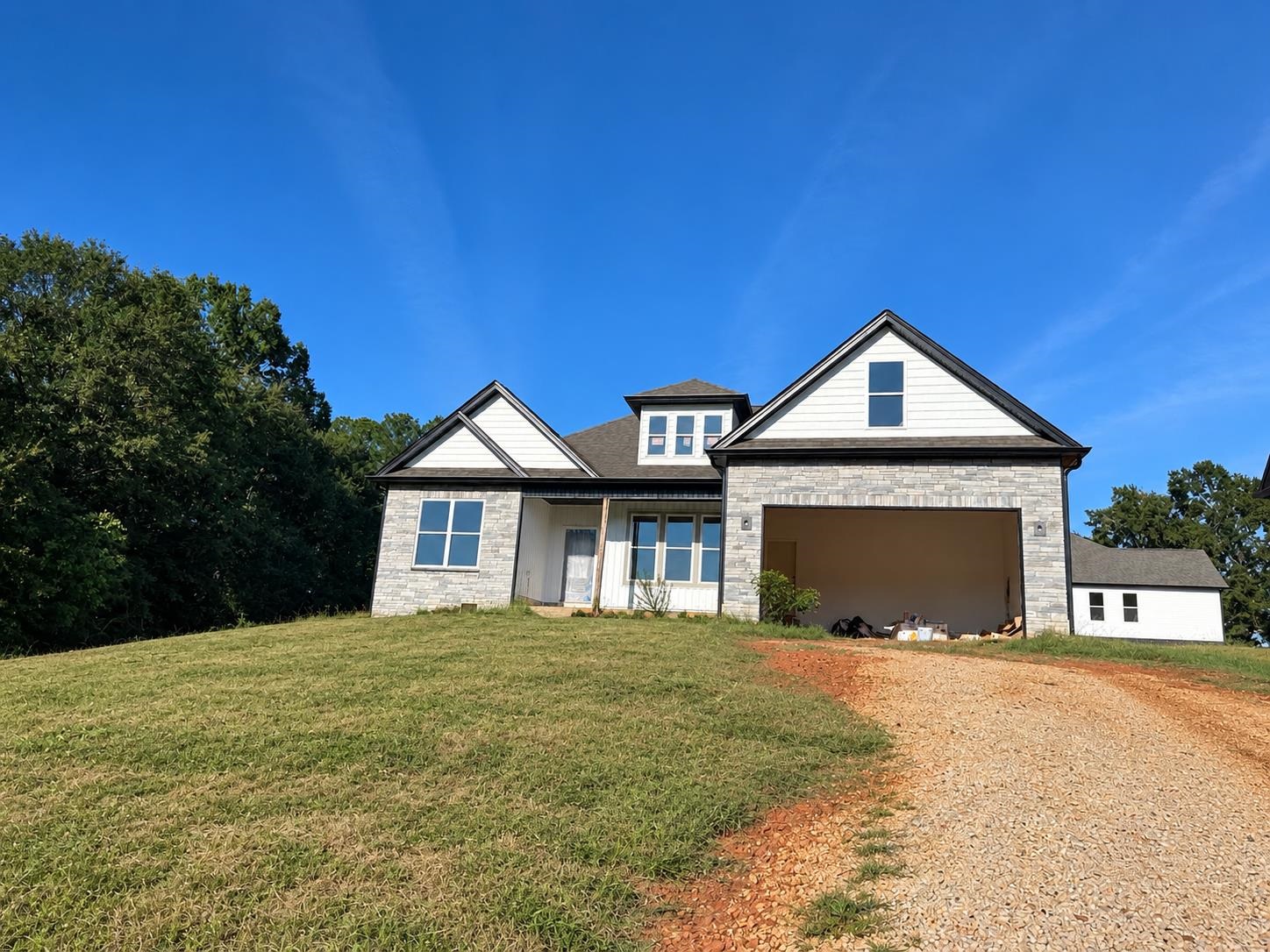 509 Skyline Drive — photo
