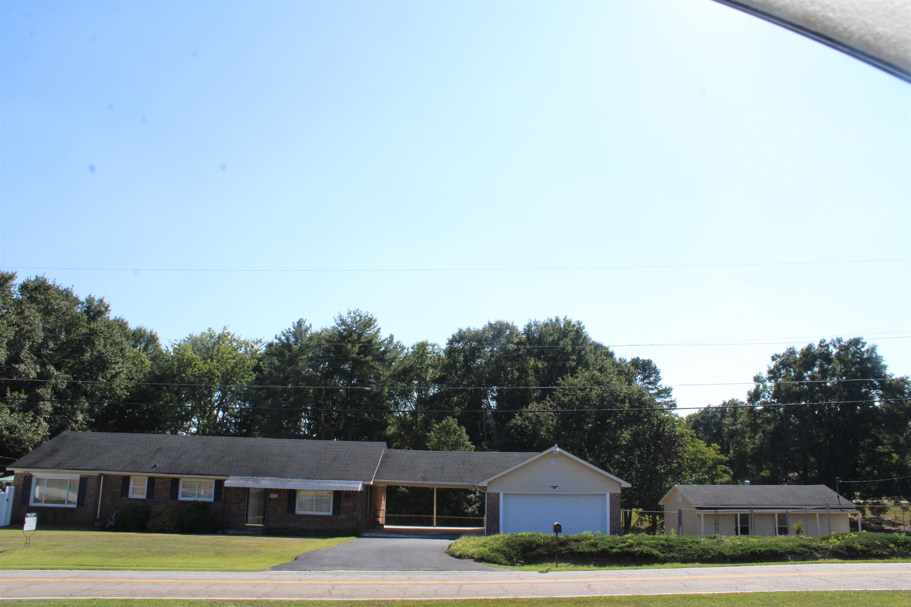 1285 Springdale Road — photo