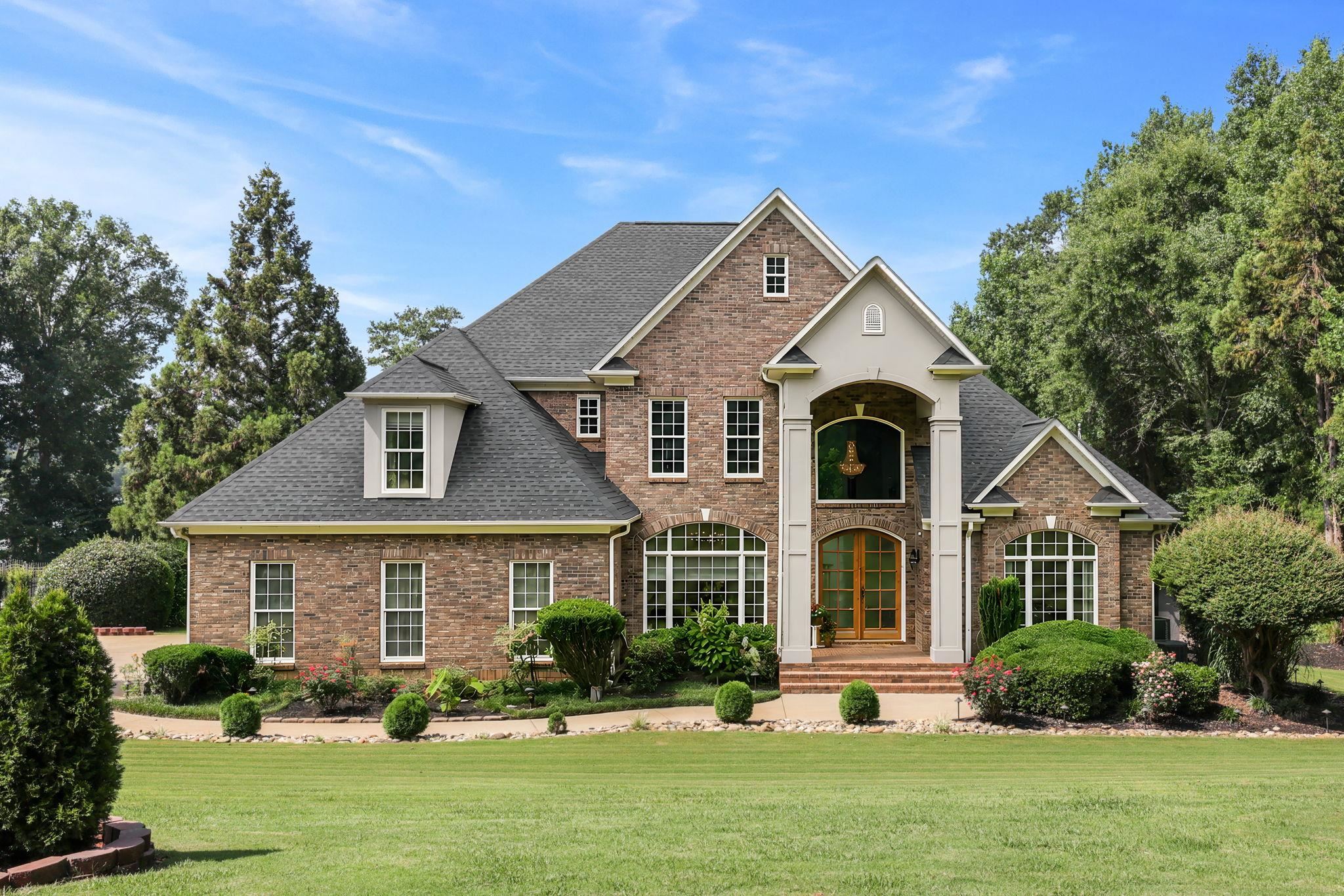 227 Woodlake Drive — photo