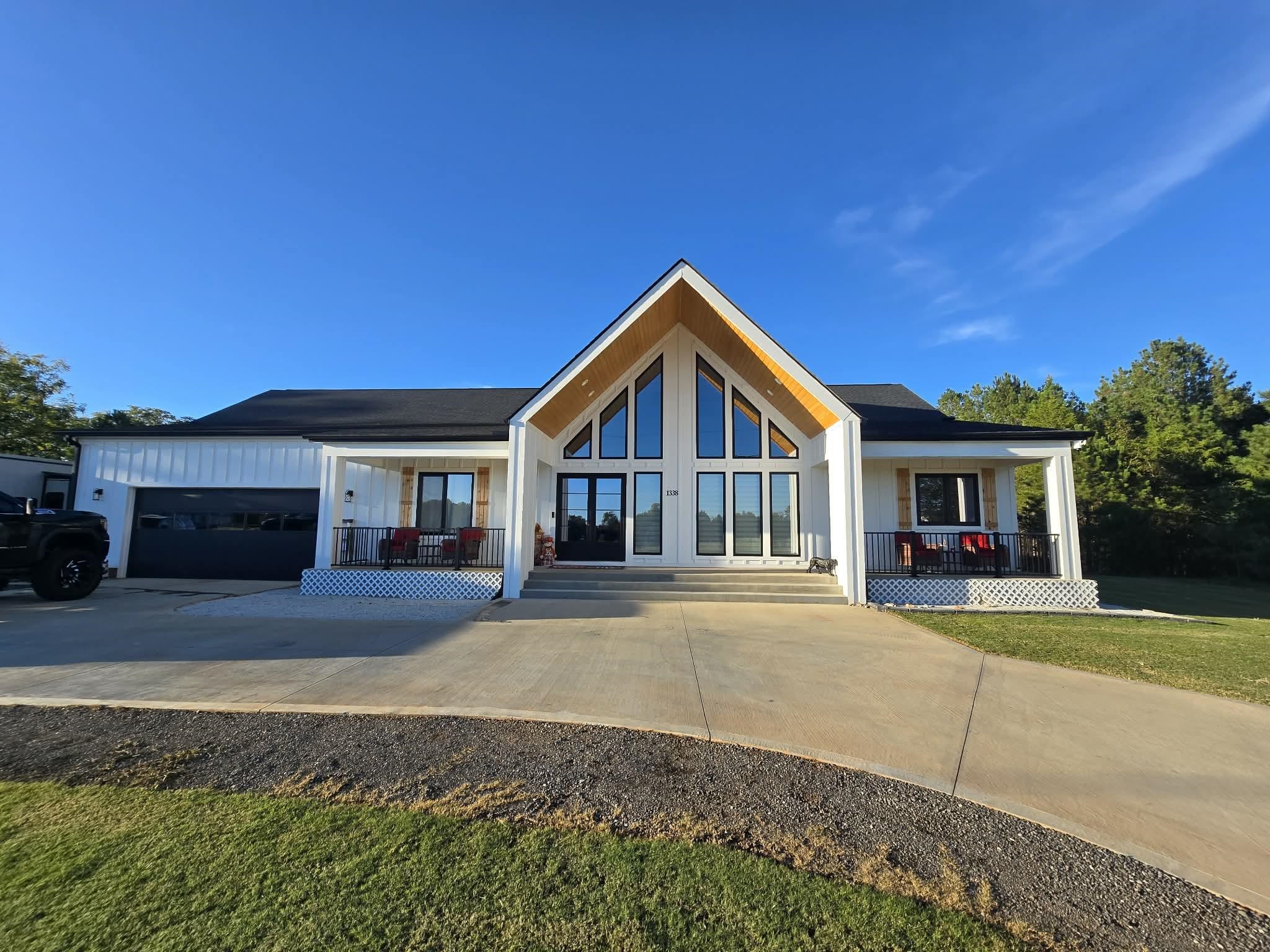 1338 Pleasant School Road — photo