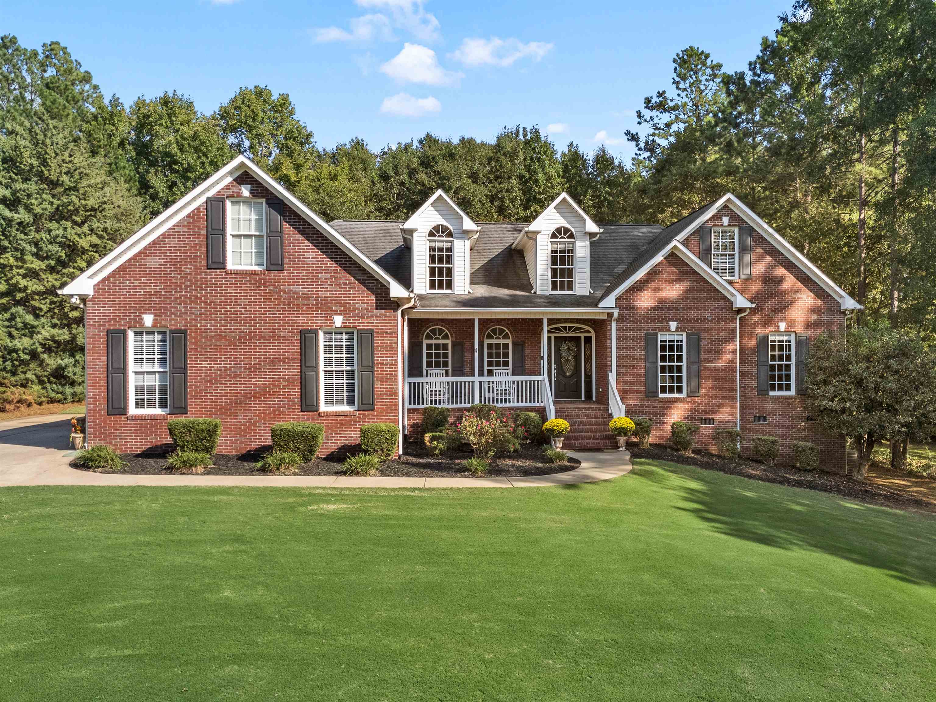 516 Moores Crossing — photo