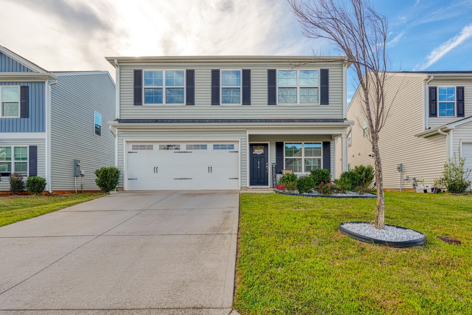 414 Grantham Court — photo