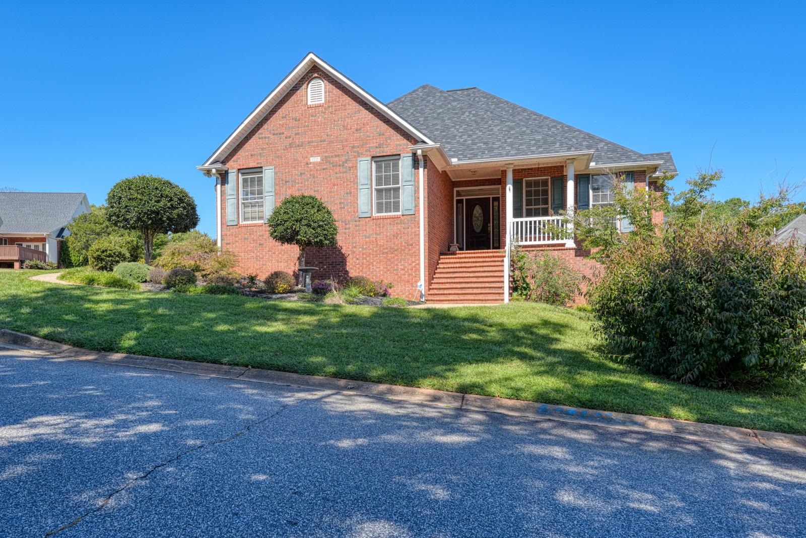 172 Roberts Meadow Loop — photo
