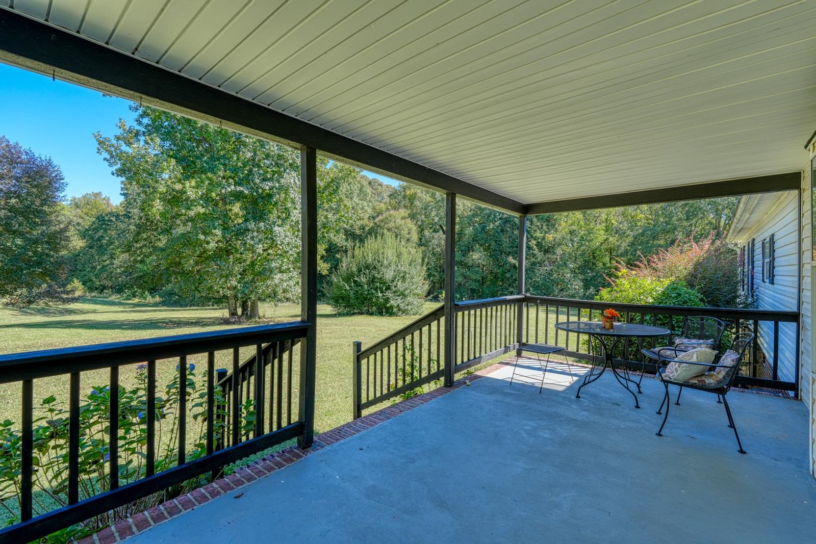 637 Ranch Road, Laurens, SC 29360 — photo 2