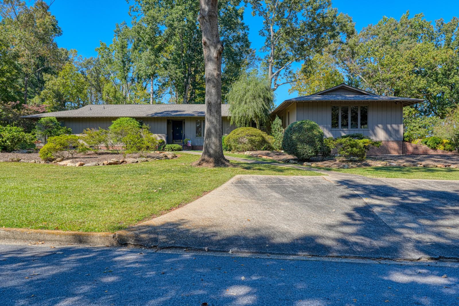 111 Plantation Drive — photo