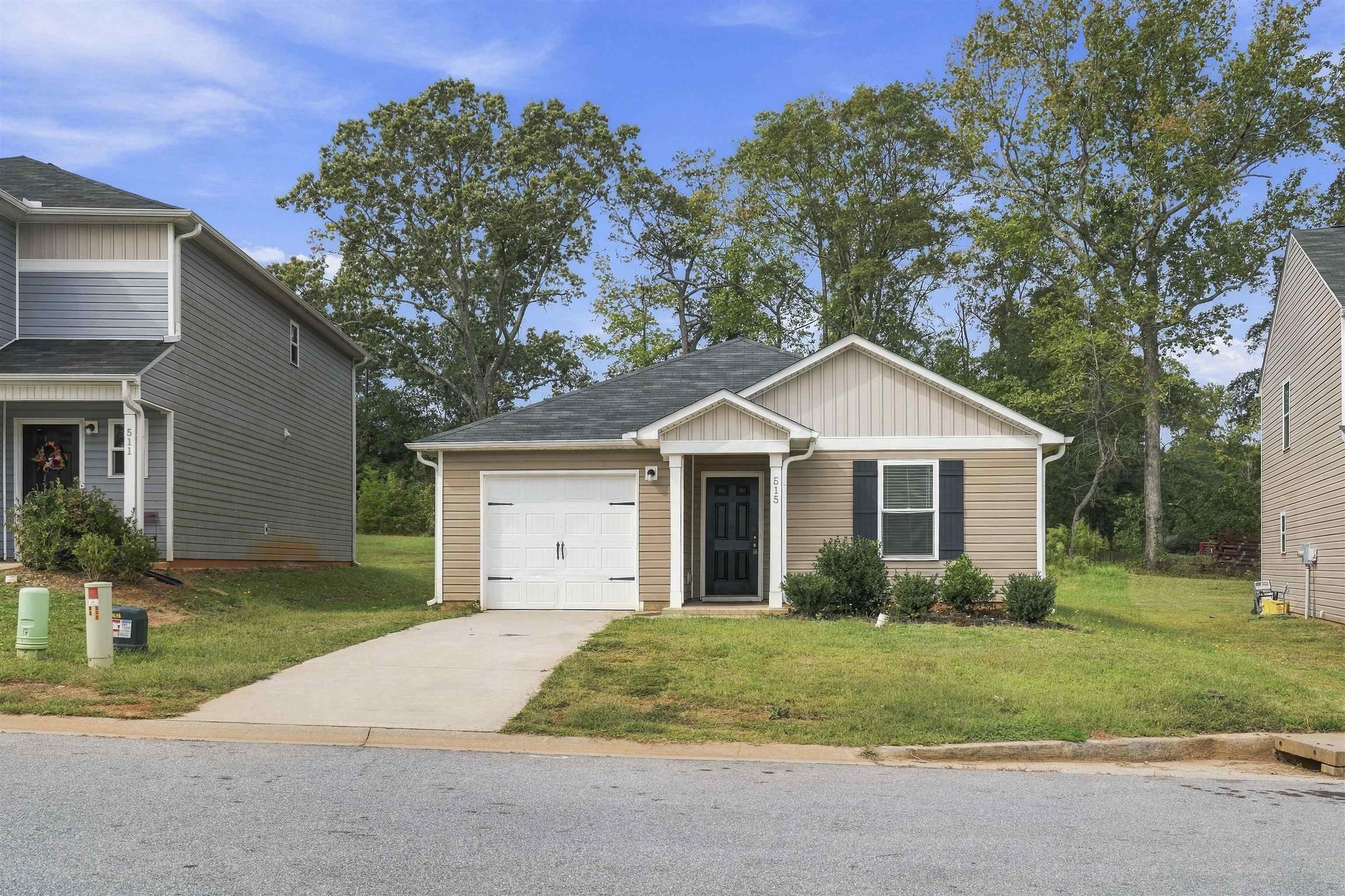 515 DaySpring Drive — photo