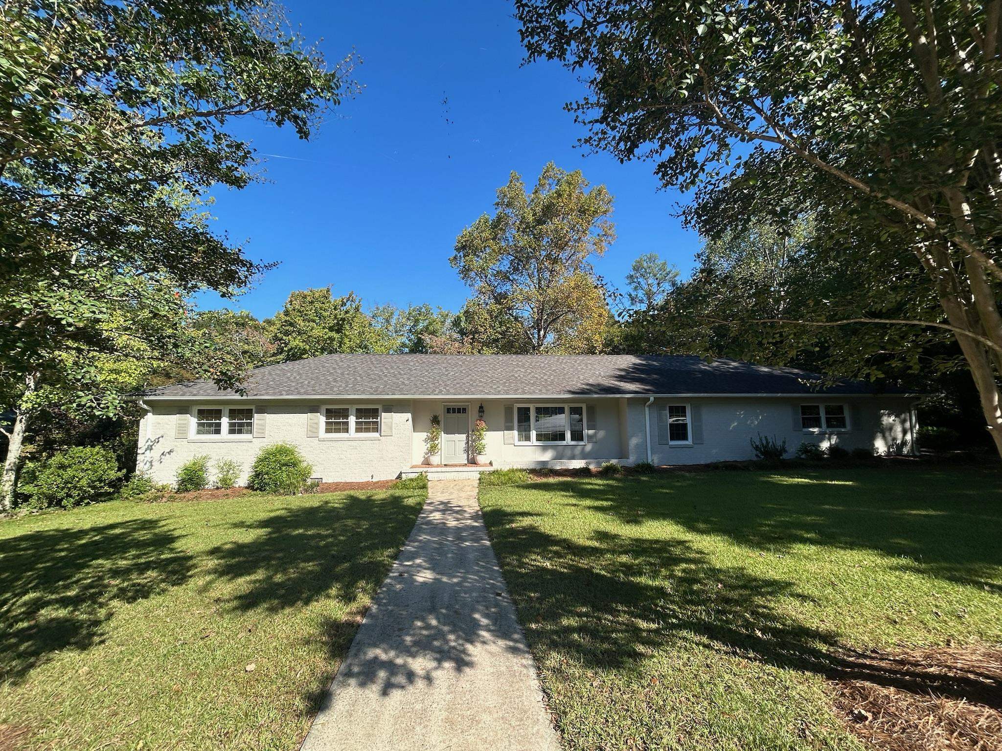 284 Henderson Road — photo