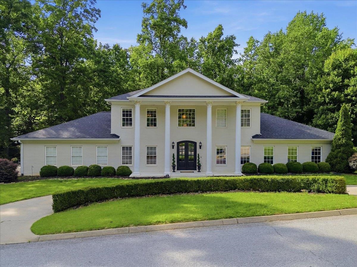 104 Paris Glen Way — photo