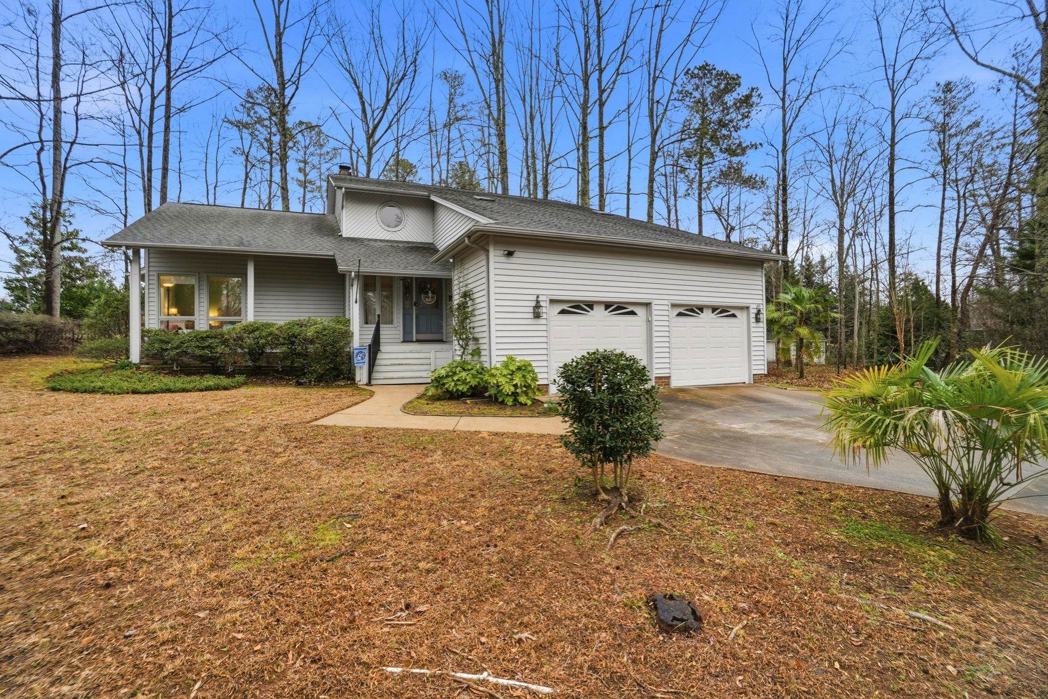 417 Forest Lane Dr — photo