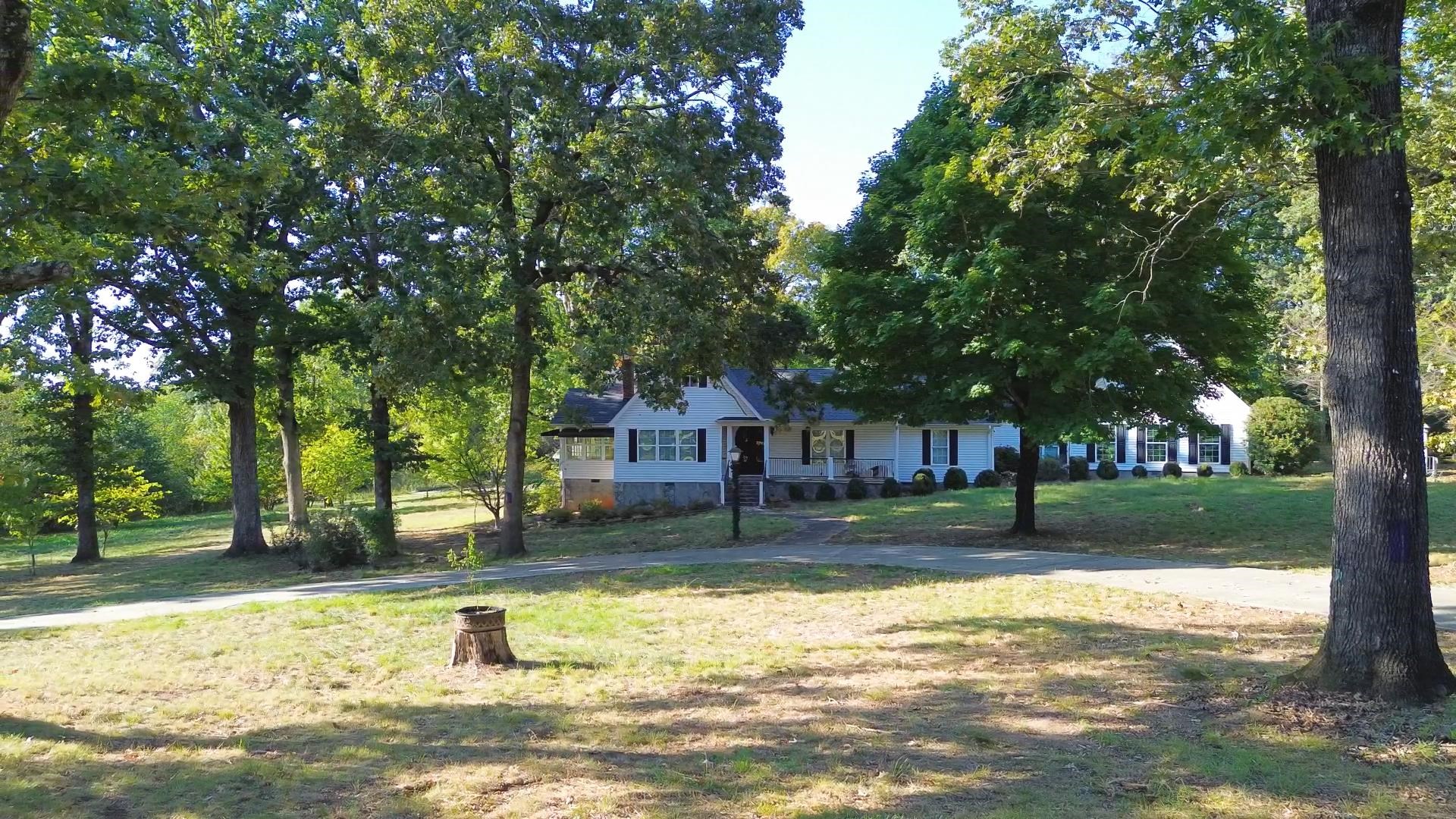 697 & 705 Abner Creek Road — photo