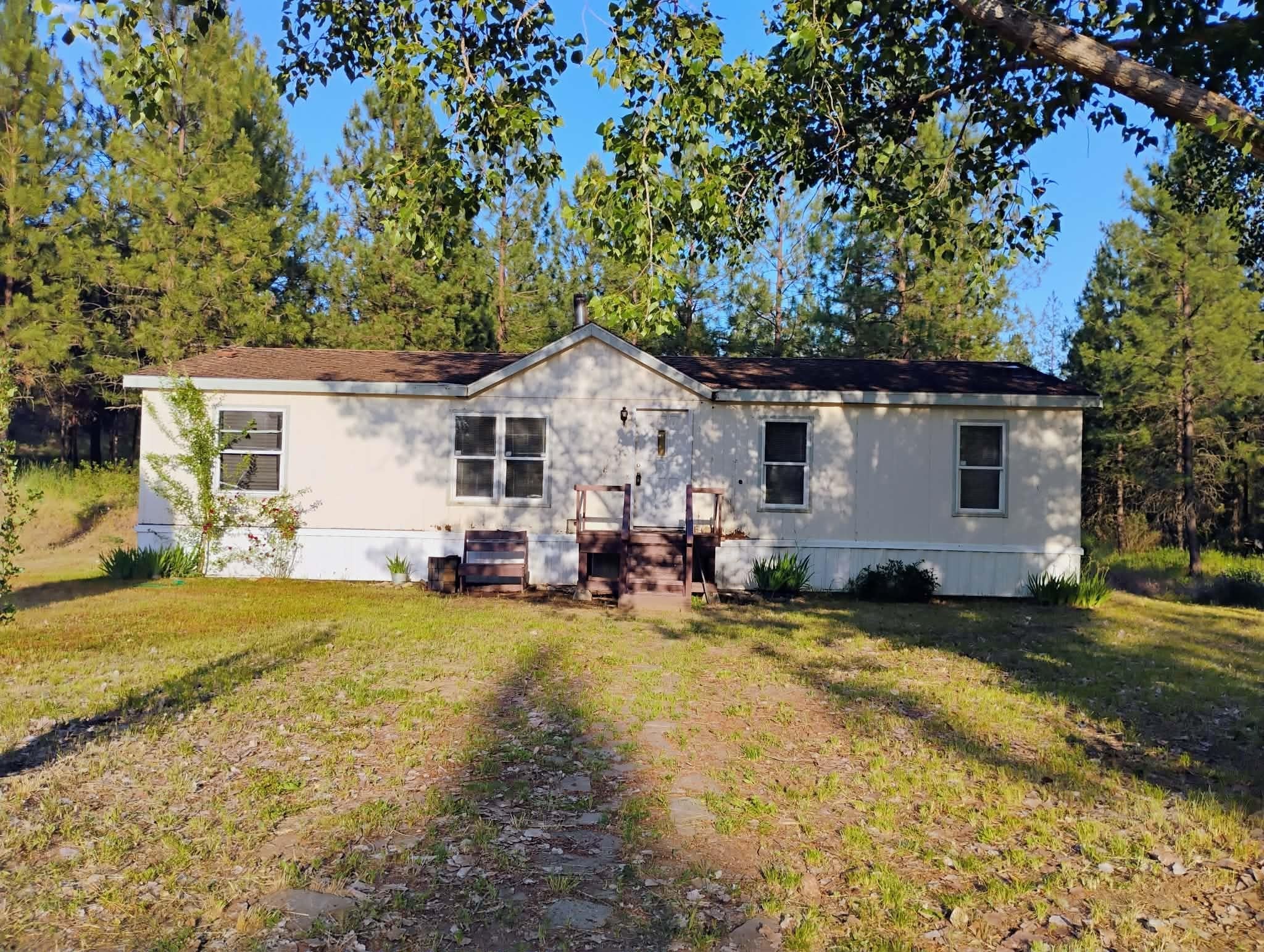 6442 Pascal Loop Rd, Fruitland, WA 99129