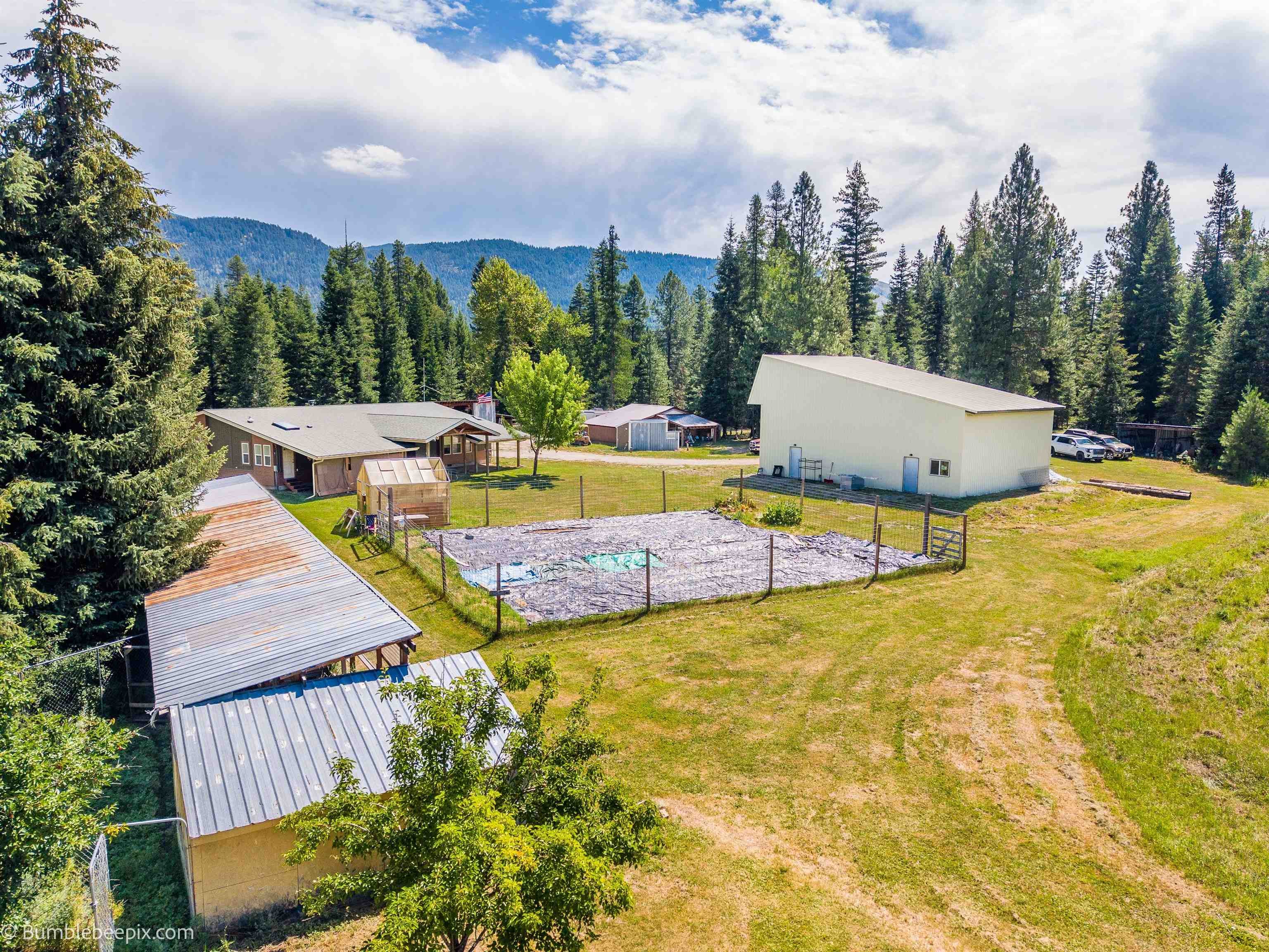 263 Fourspots Rd, Cusick, WA 99119 — photo 2