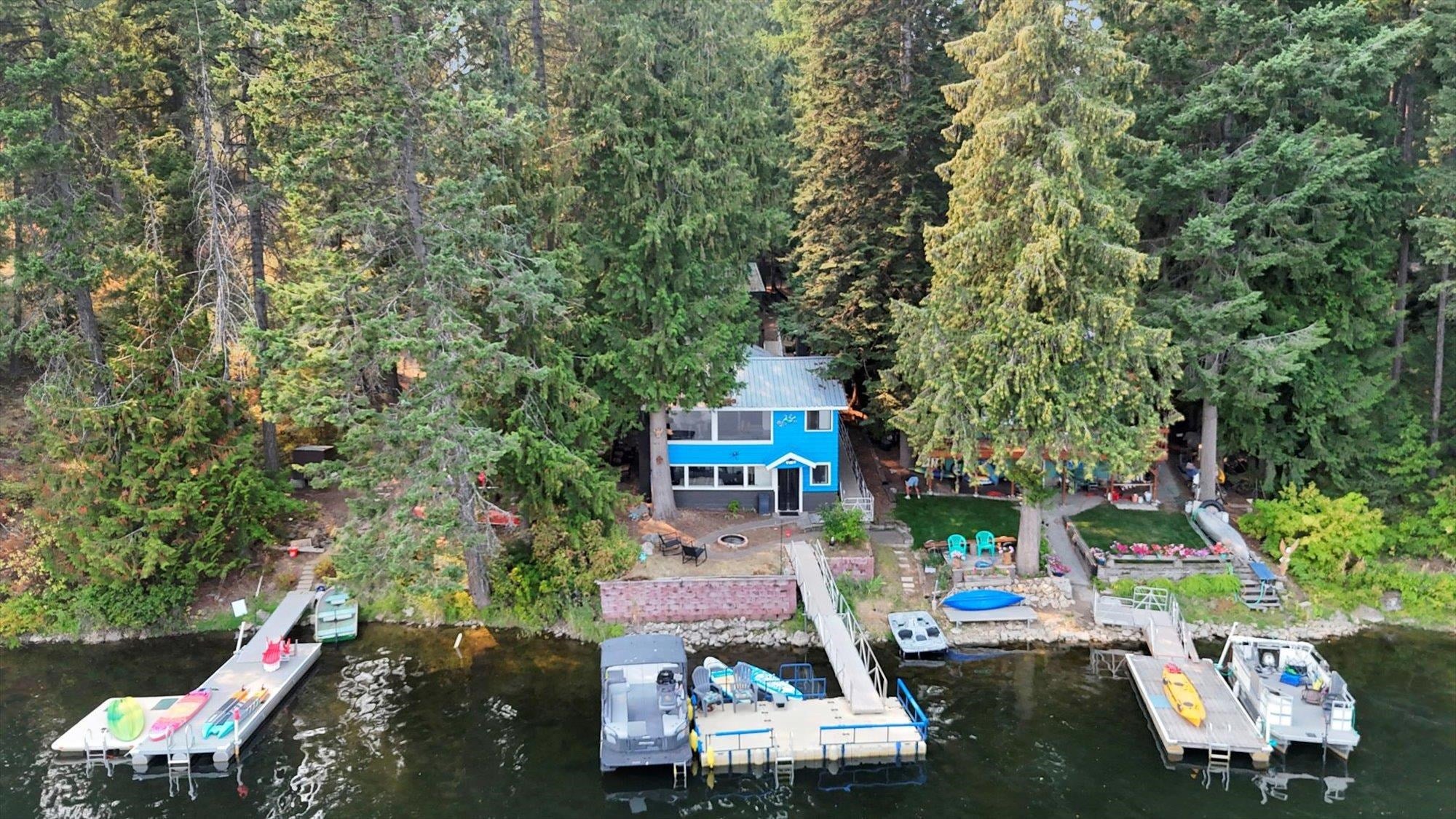 551 Davis Lake Rd — photo