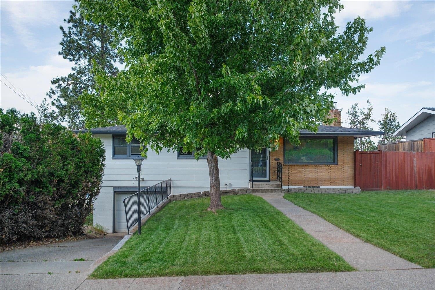 3703 E 18th Ave — photo