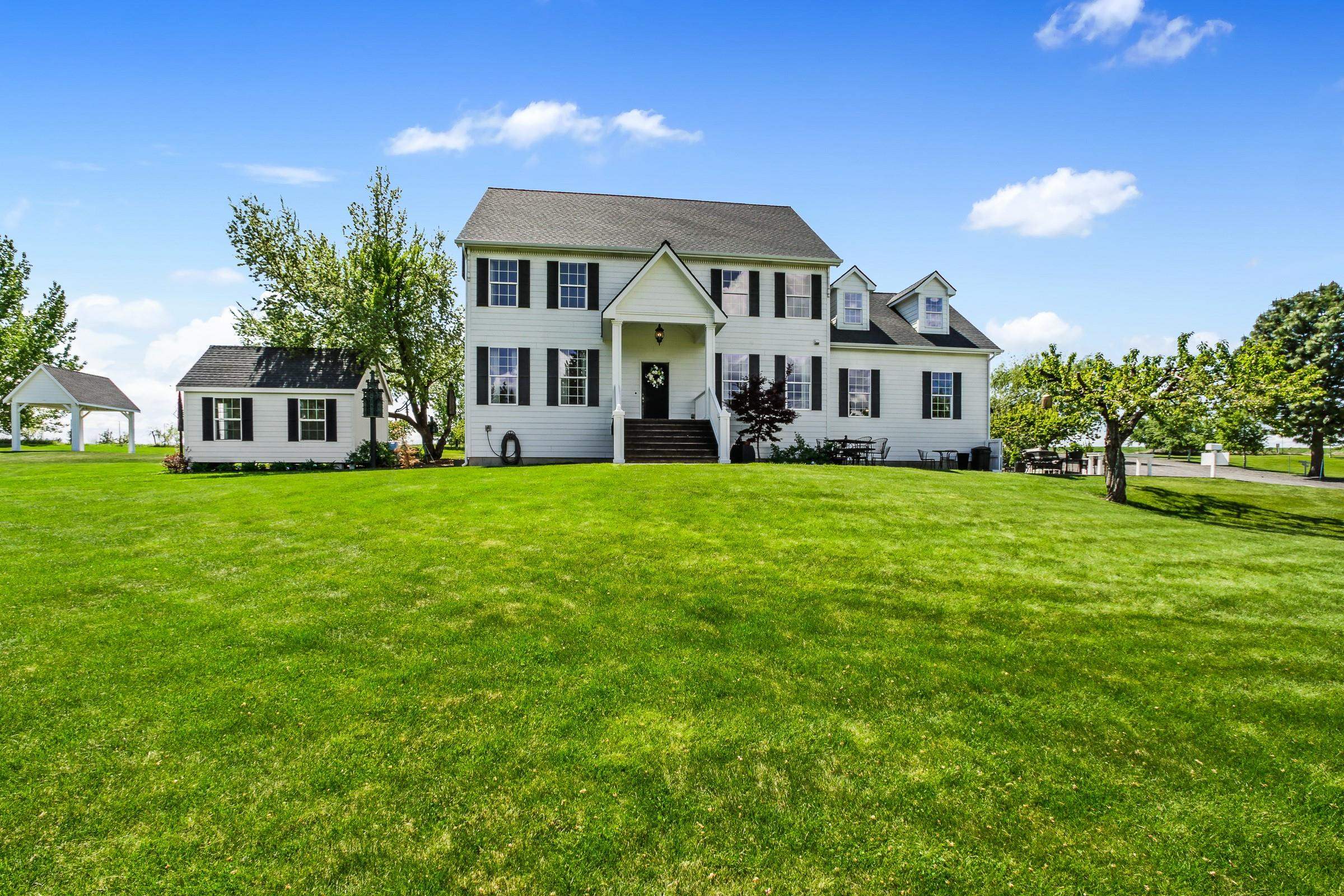 17911 N Day Mount Spokane Rd — photo
